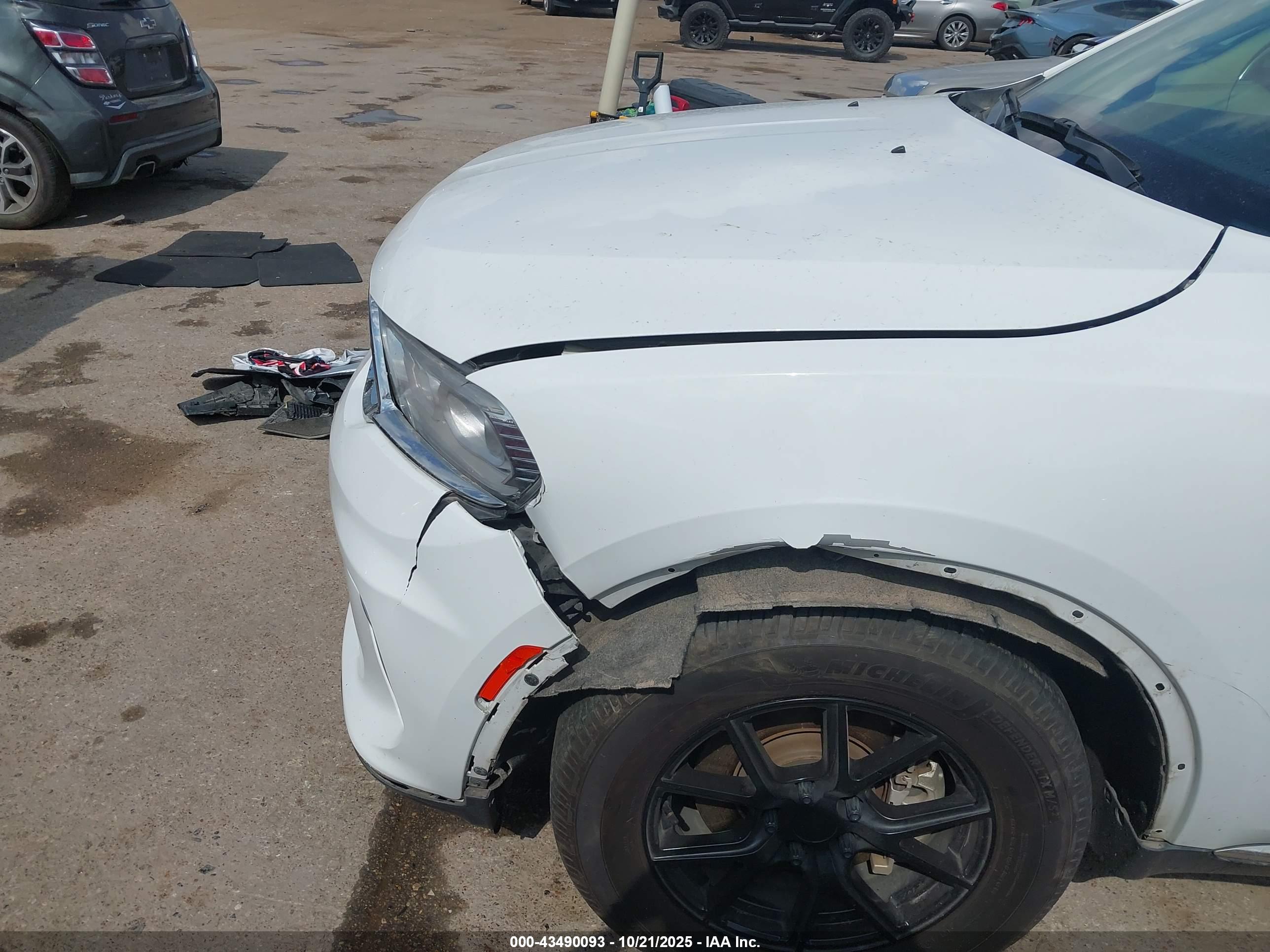 DODGE DURANGO image 6