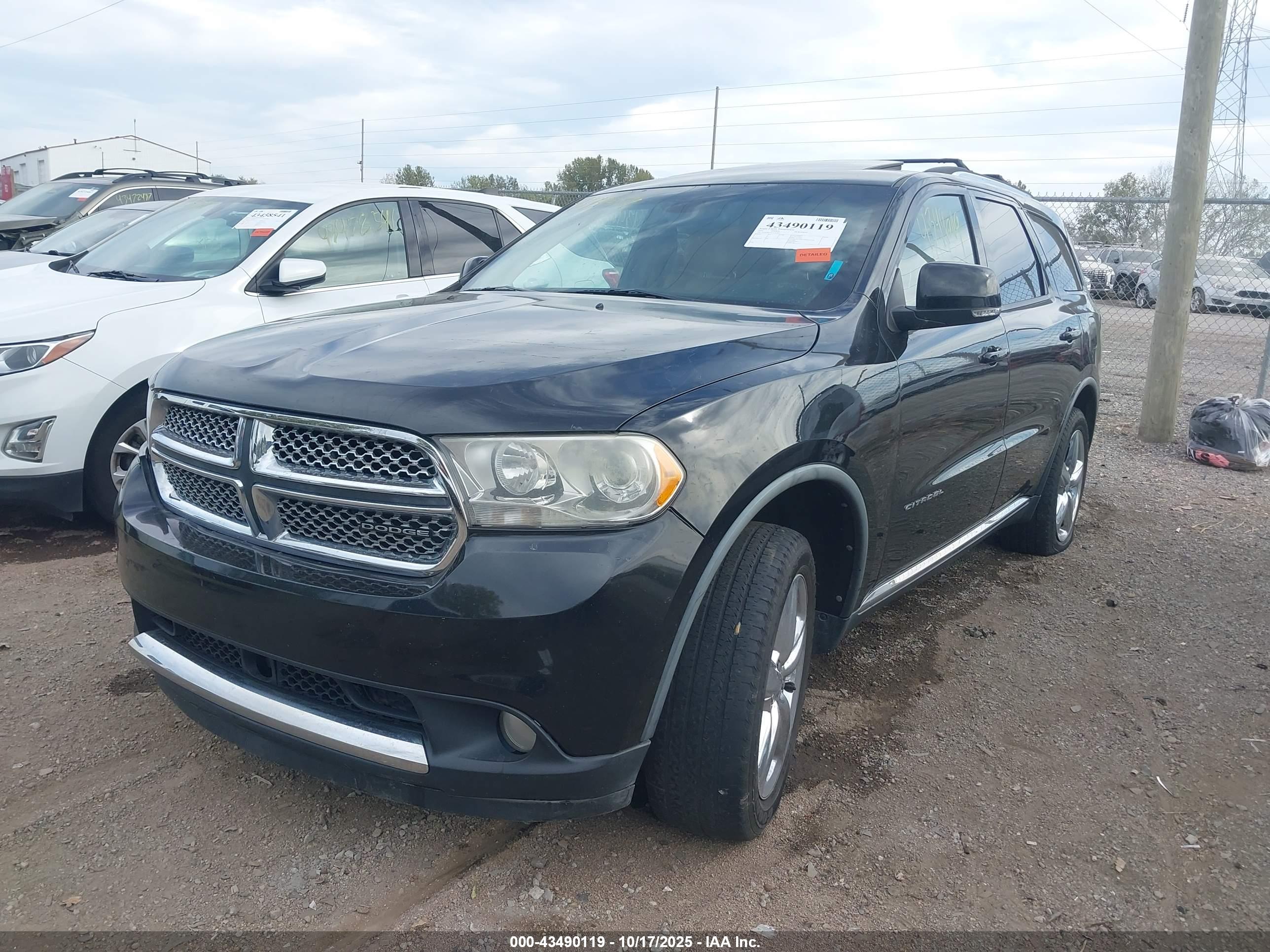 DODGE DURANGO image 2