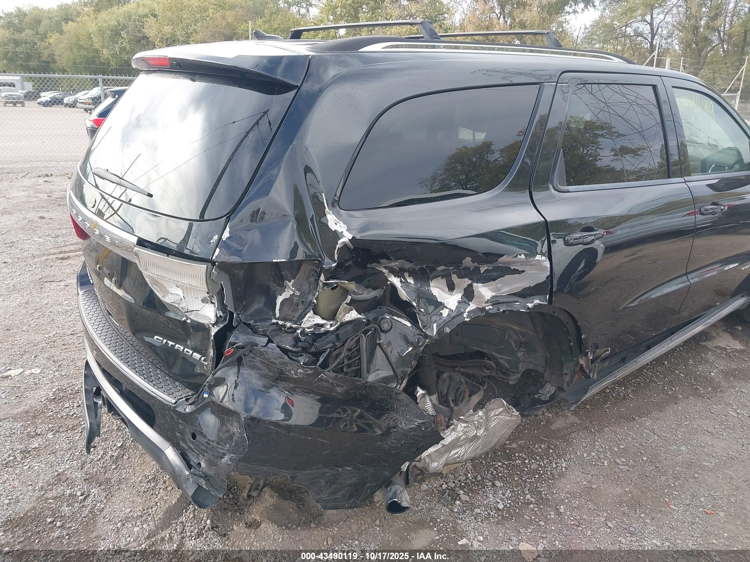 DODGE DURANGO image 6