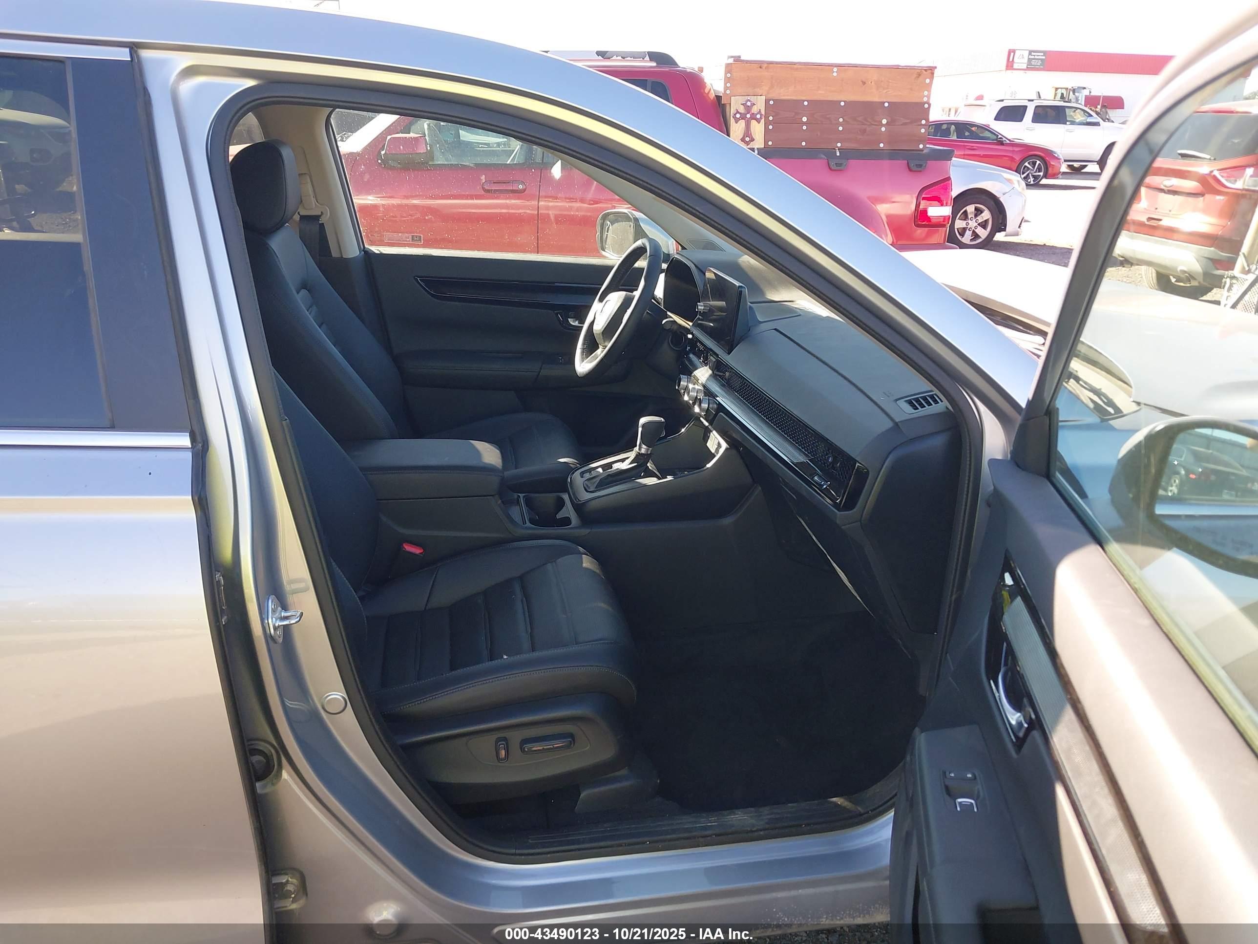 HONDA CR-V image 5