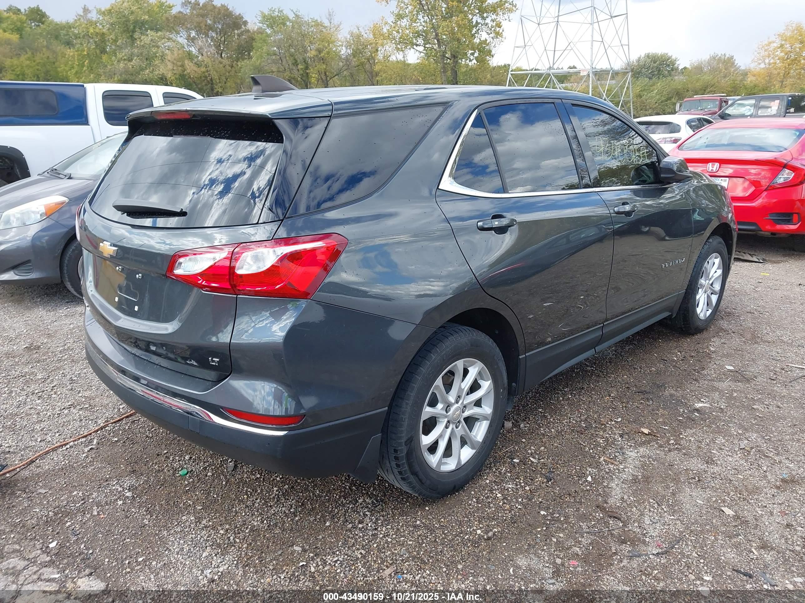 CHEVROLET EQUINOX image 4