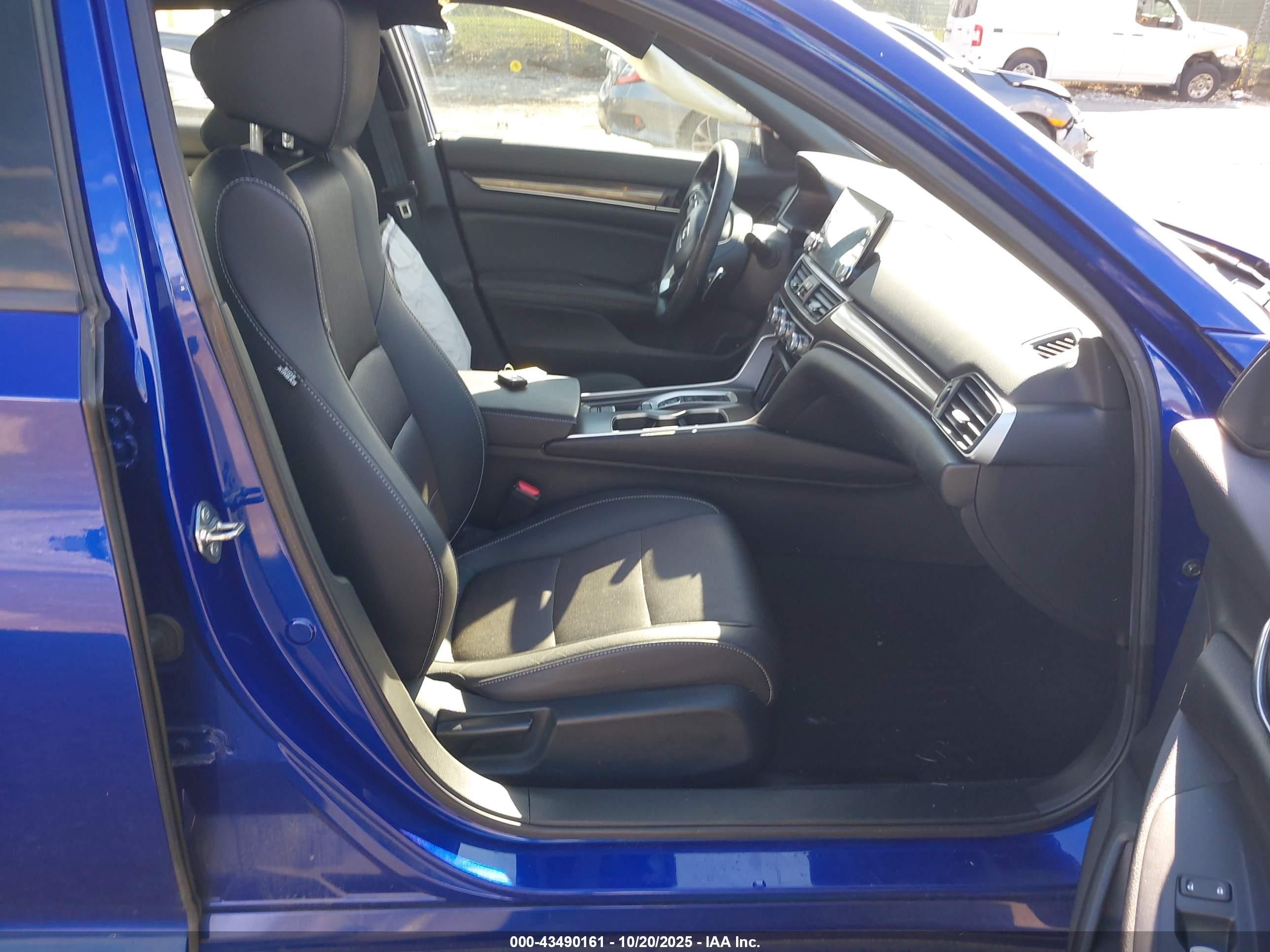 HONDA ACCORD image 5