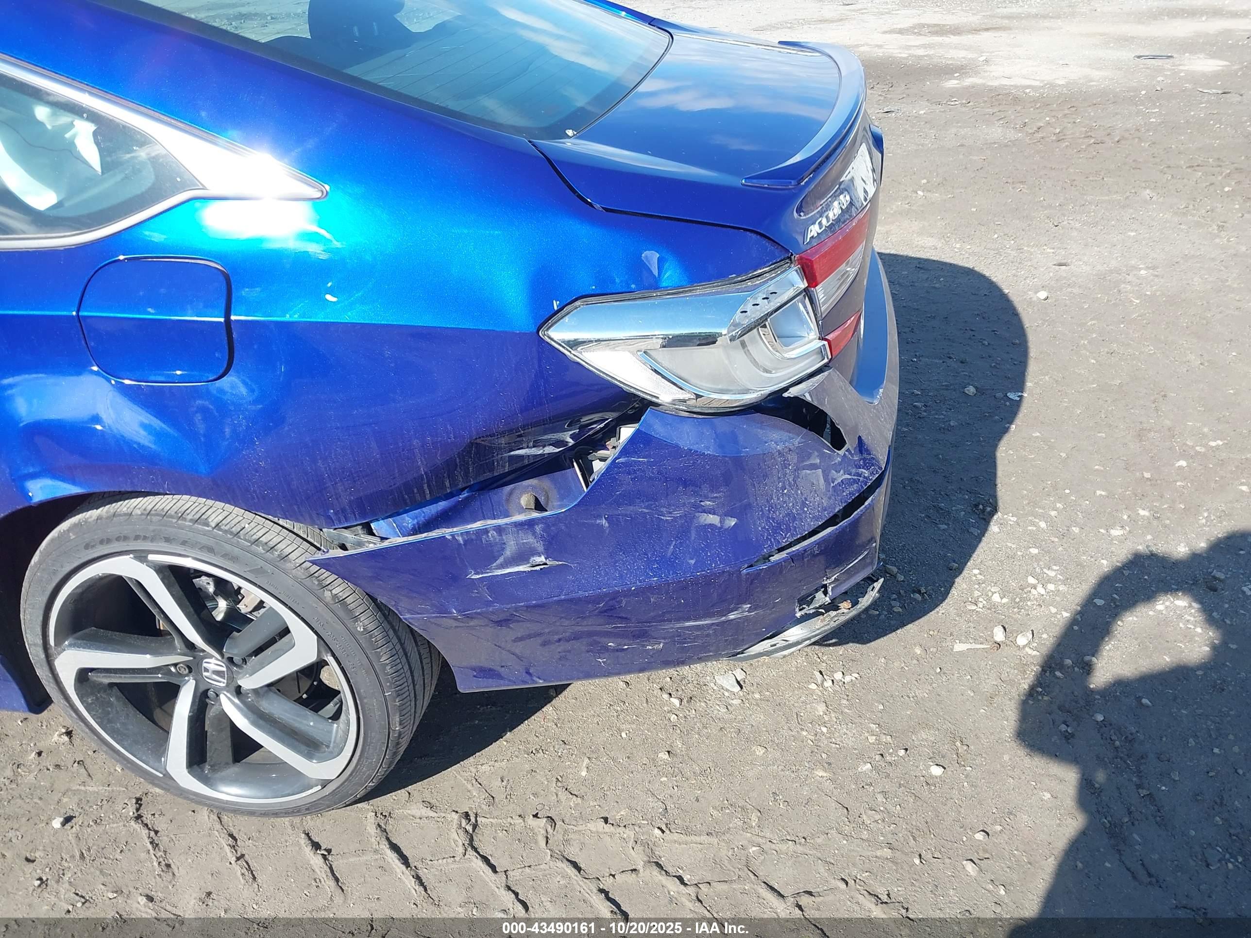 HONDA ACCORD image 6