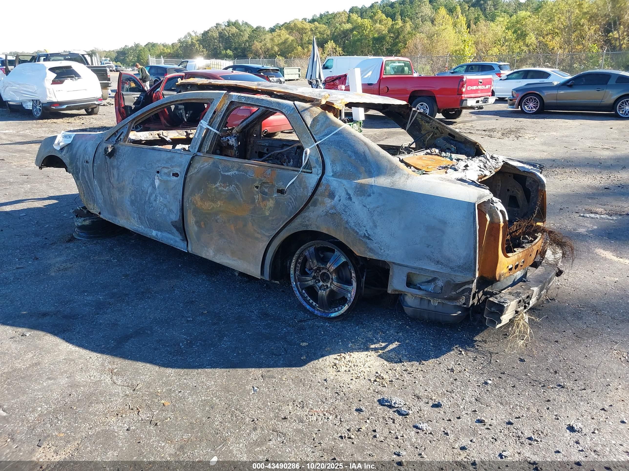 CADILLAC STS image 3