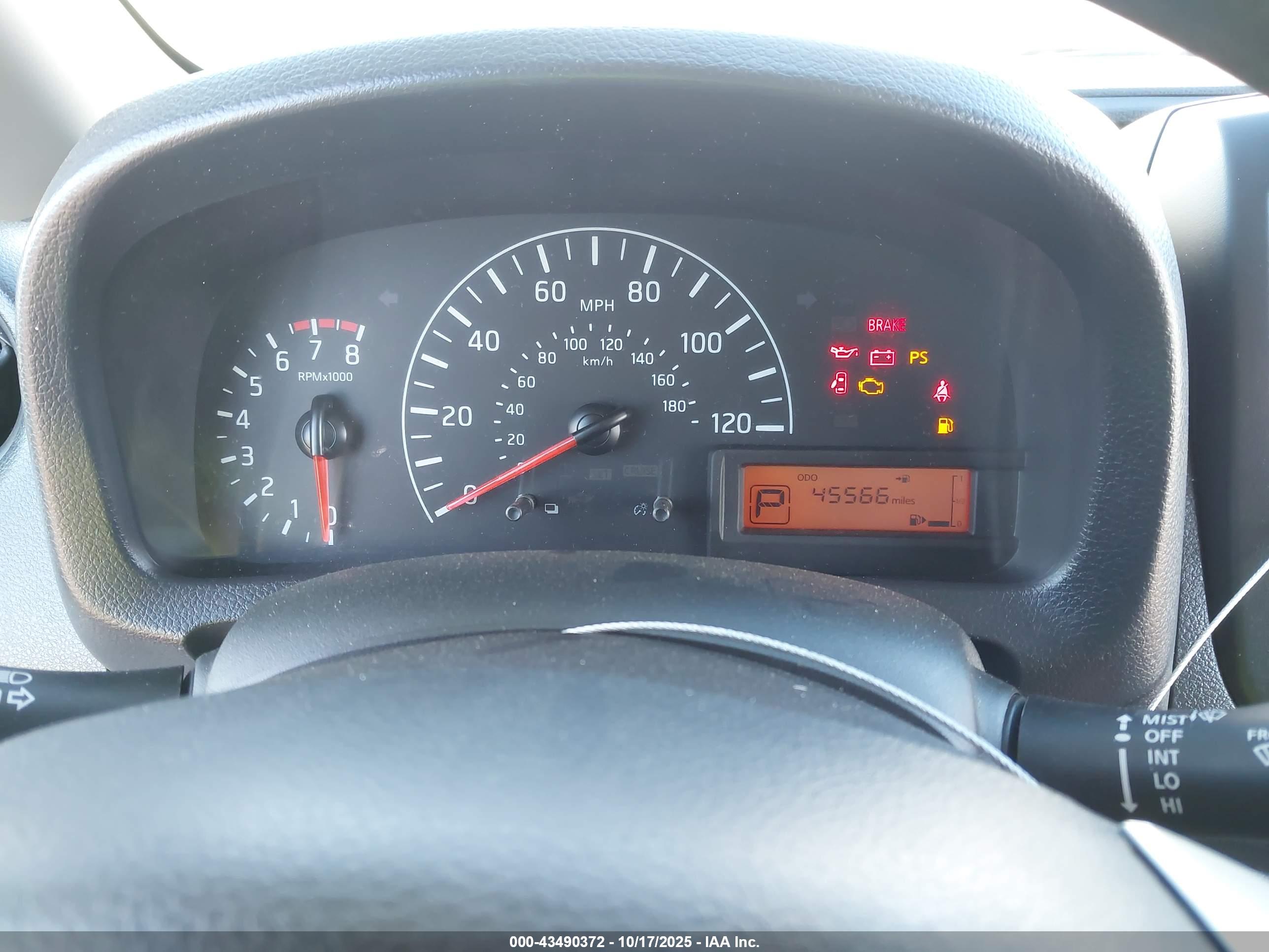 NISSAN NV200 image 7