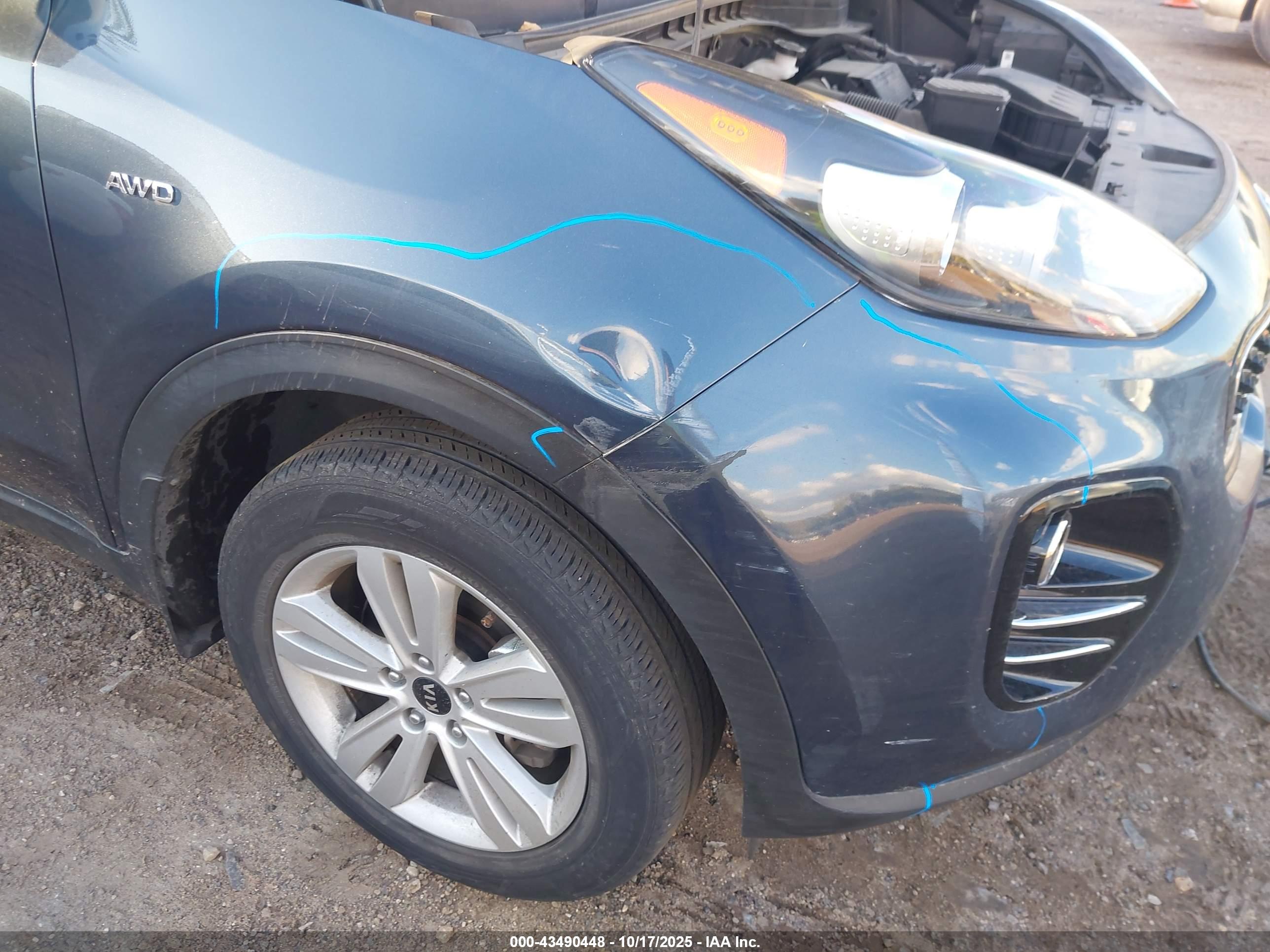 KIA SPORTAGE image 6