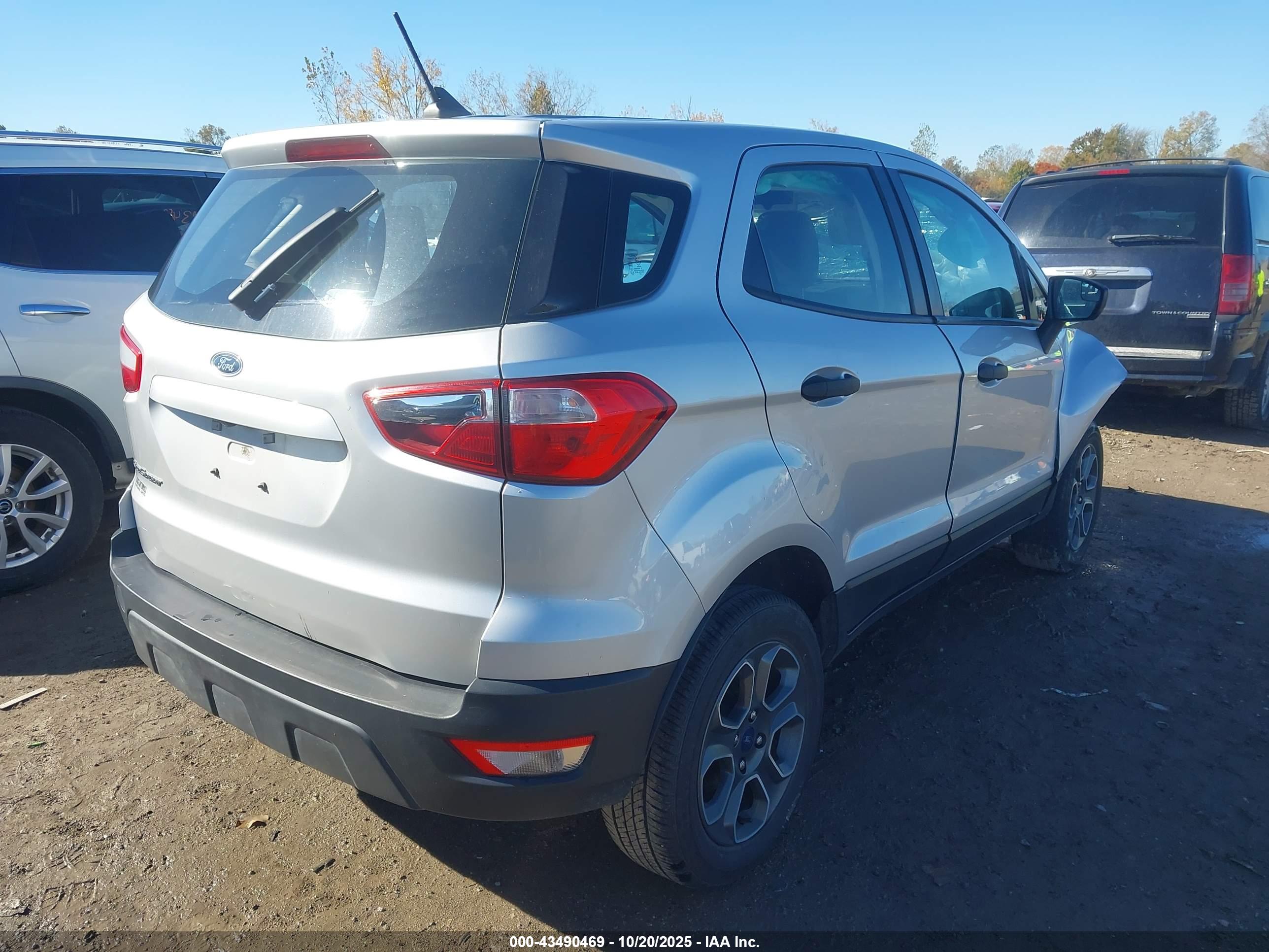 FORD ECOSPORT image 4