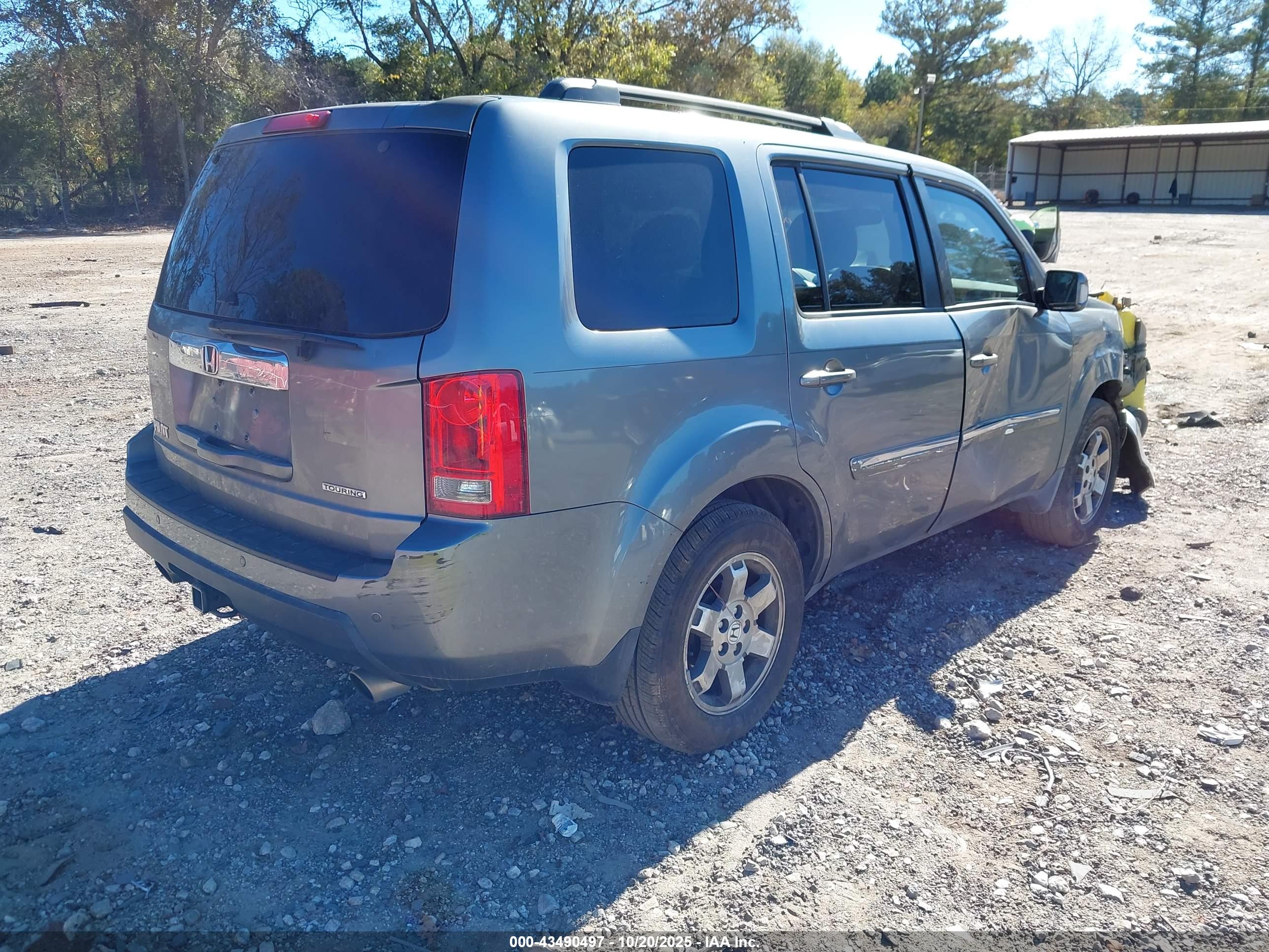 HONDA PILOT image 4