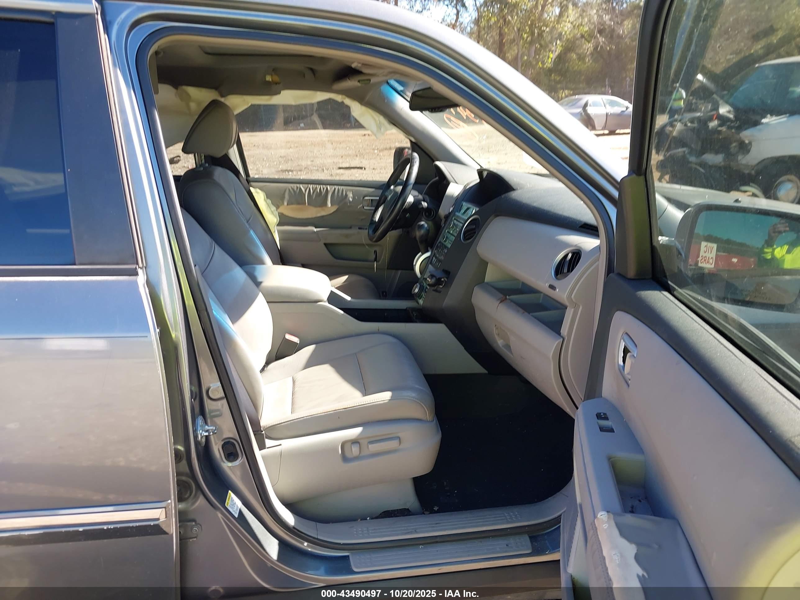 HONDA PILOT image 5