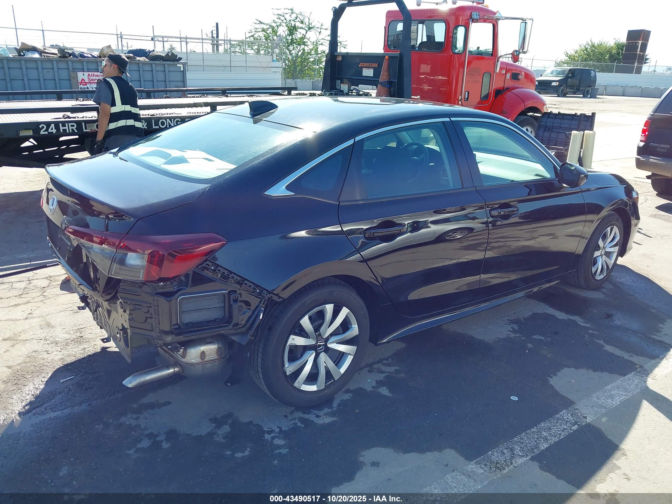 HONDA CIVIC image 4