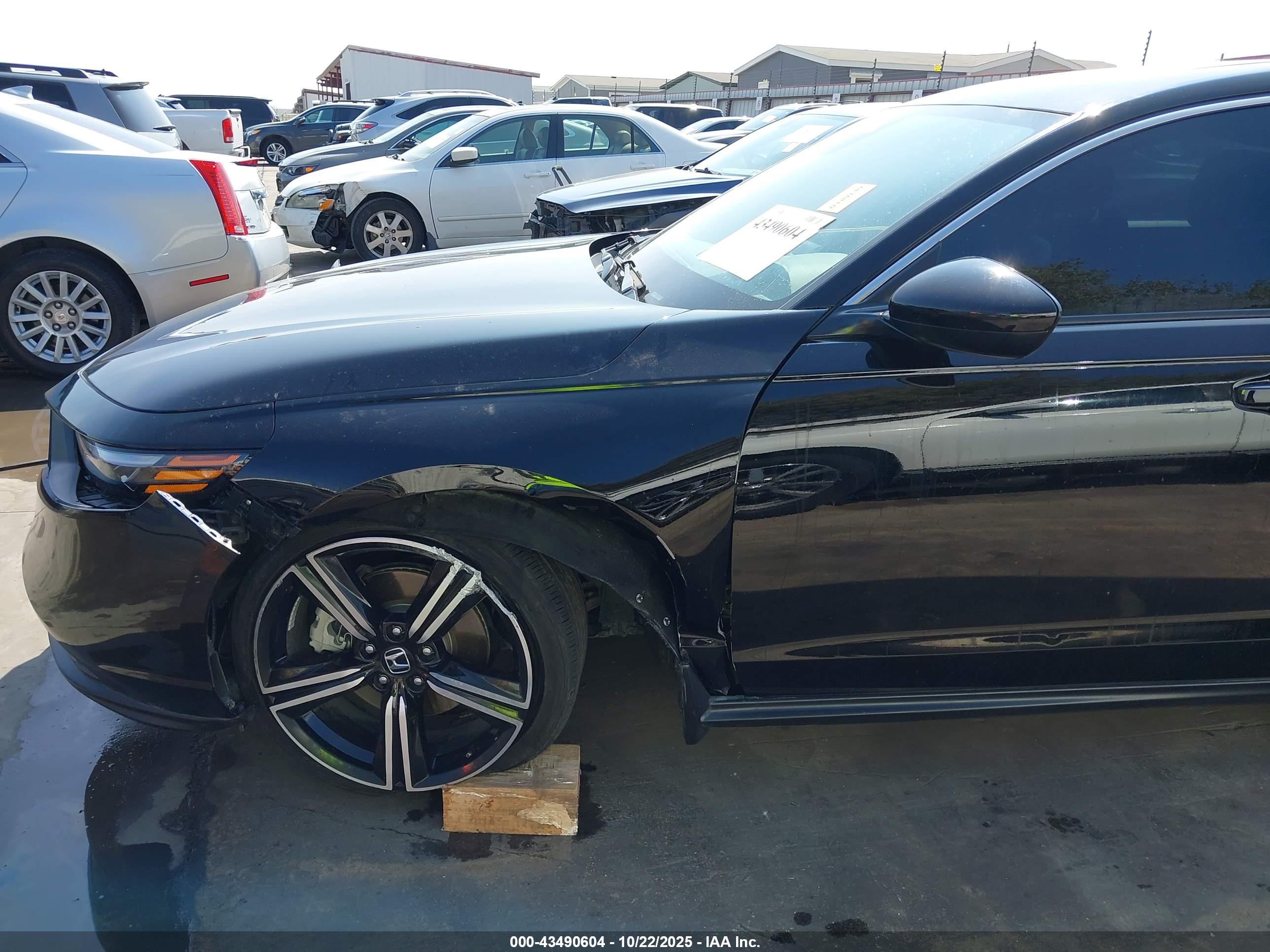HONDA ACCORD image 6