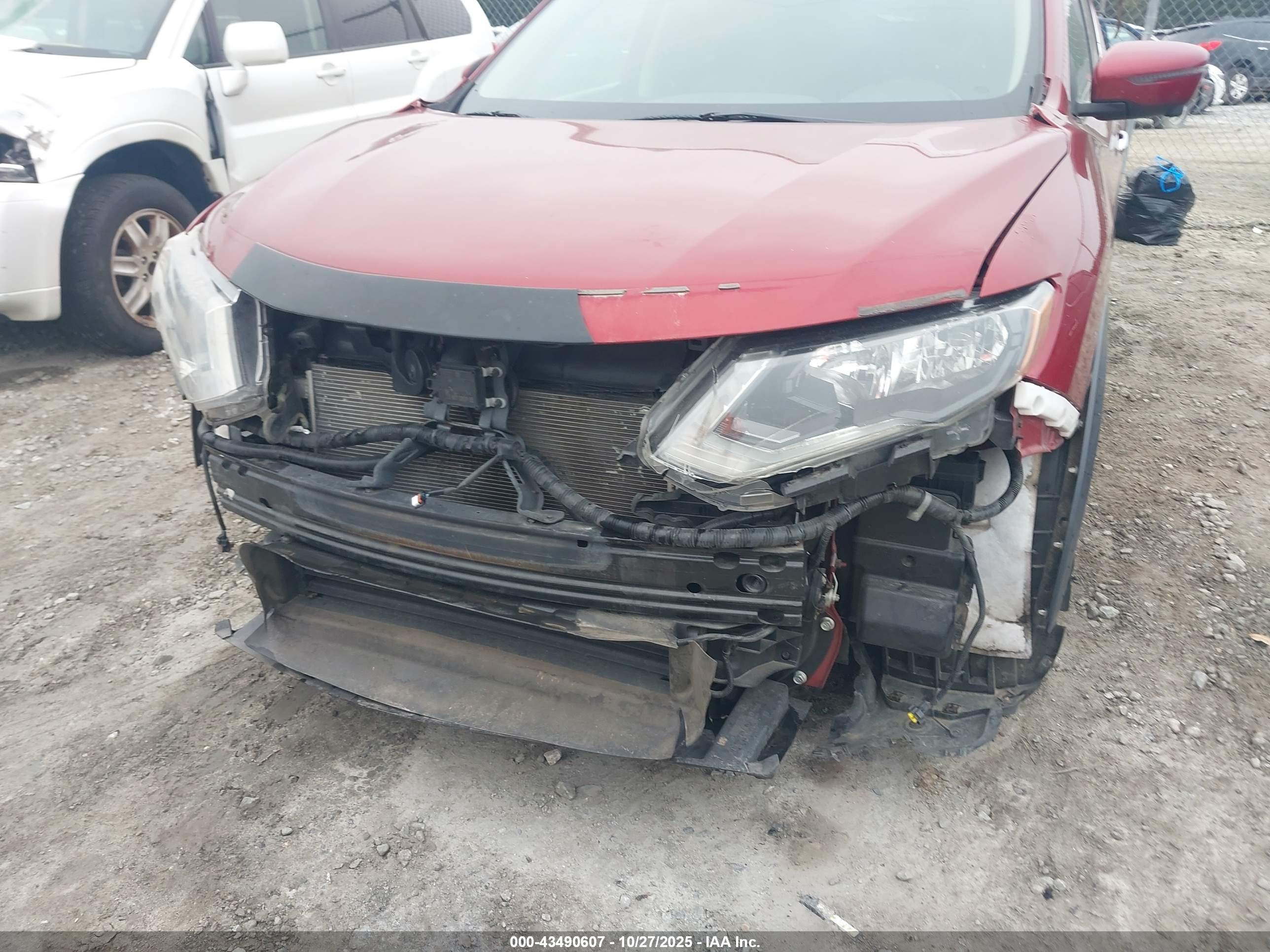 NISSAN ROGUE image 6