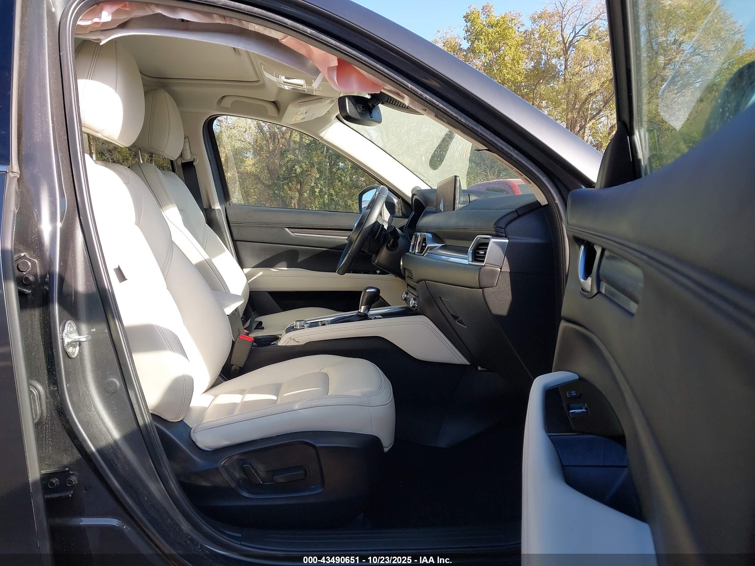 MAZDA CX-5 image 5