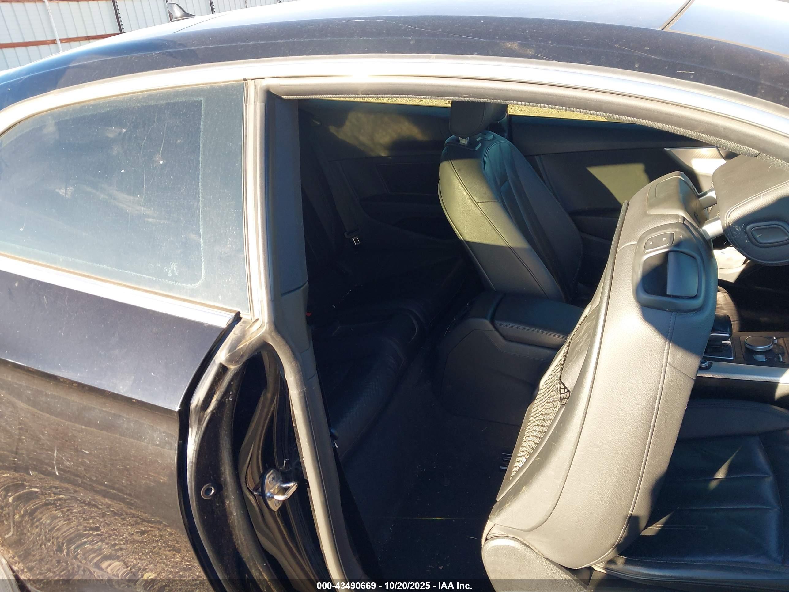 AUDI A5 image 8