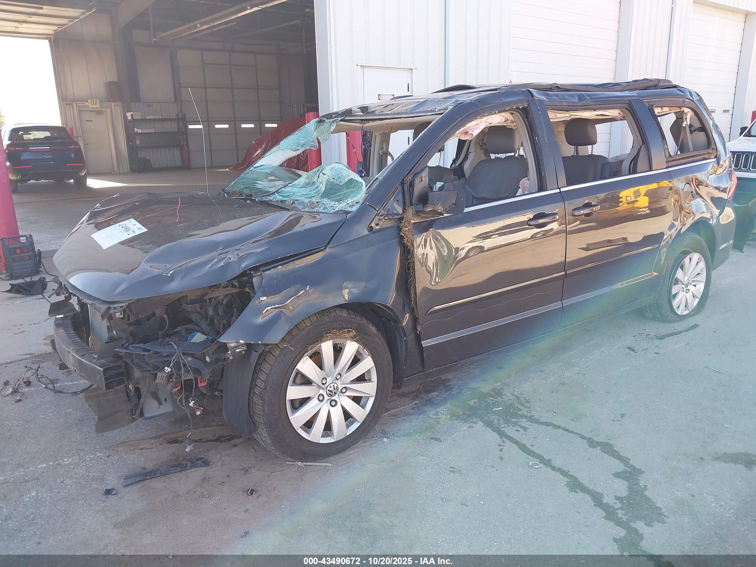 VOLKSWAGEN ROUTAN image 2