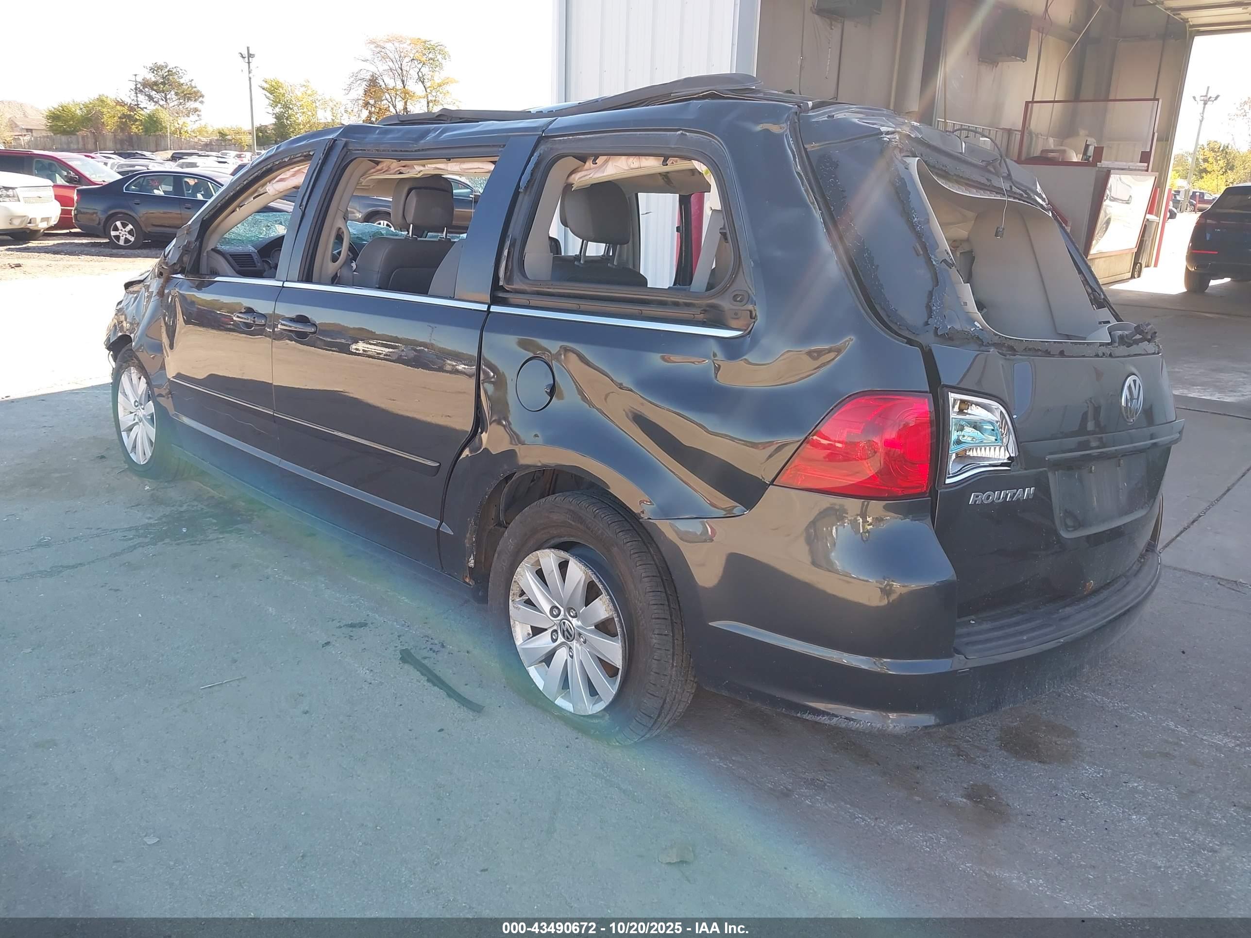VOLKSWAGEN ROUTAN image 3