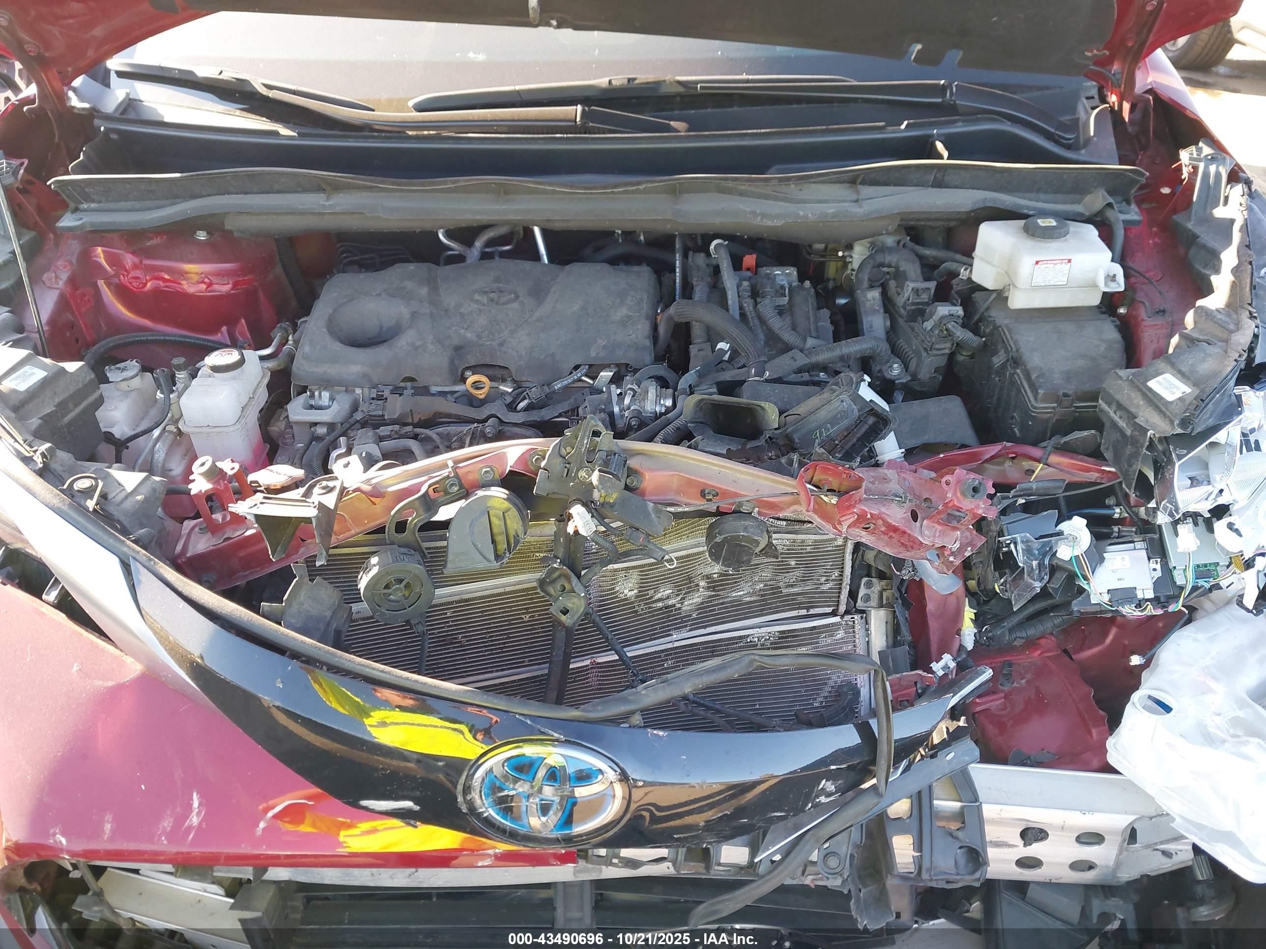 TOYOTA SIENNA image 10