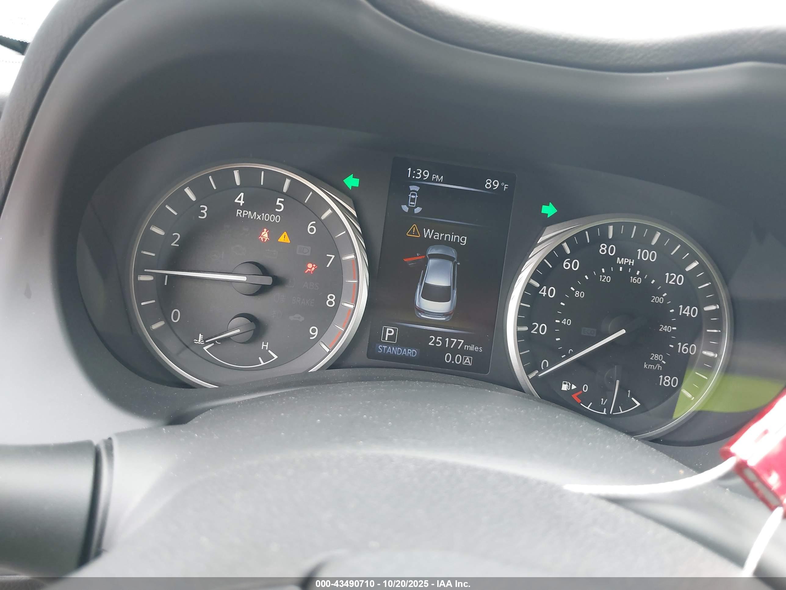 INFINITI Q50 image 7
