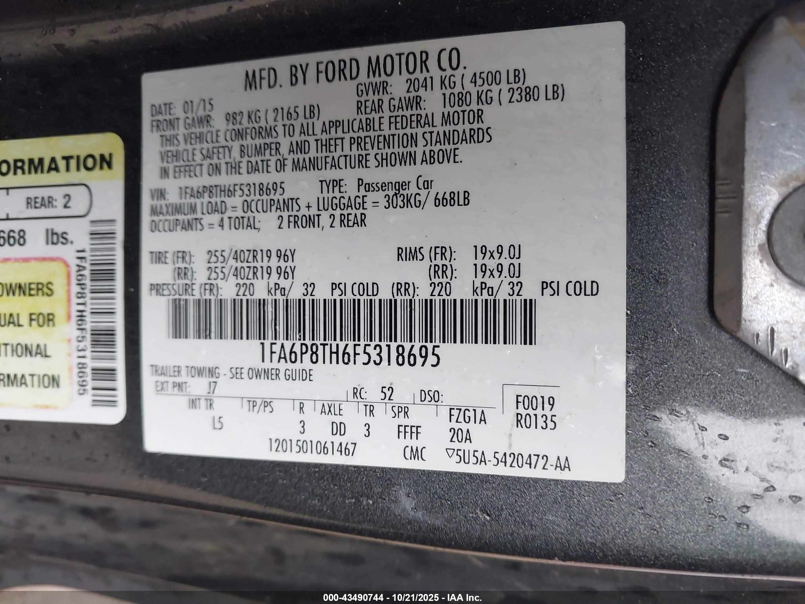 FORD MUSTANG image 9
