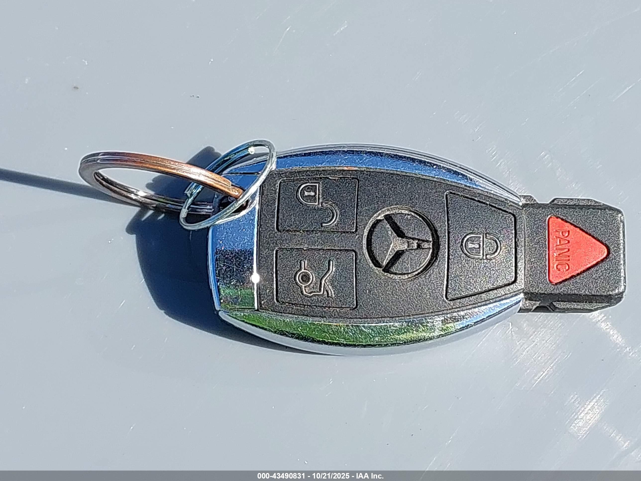 MERCEDES-BENZ GLS image 11