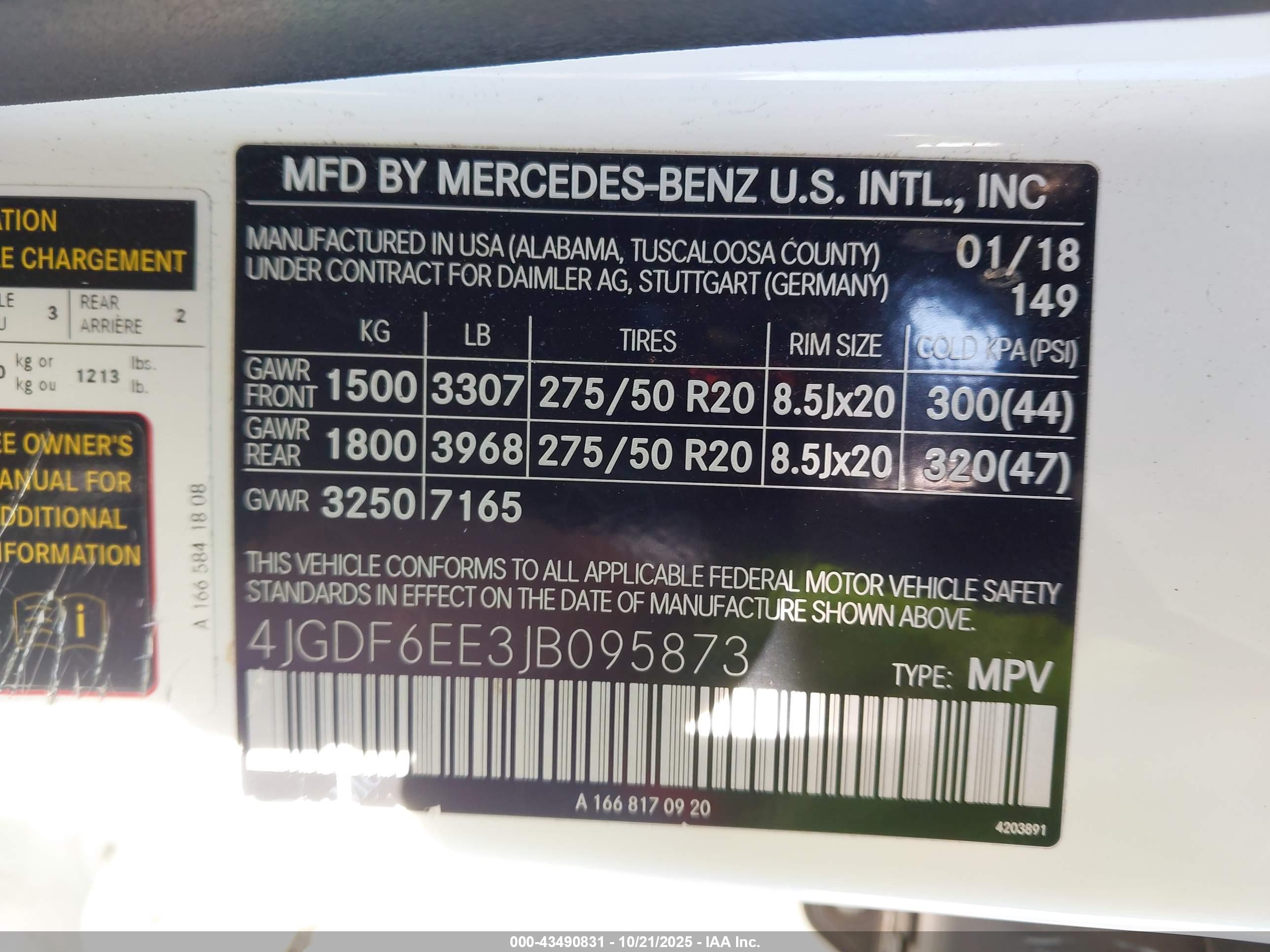 MERCEDES-BENZ GLS image 9