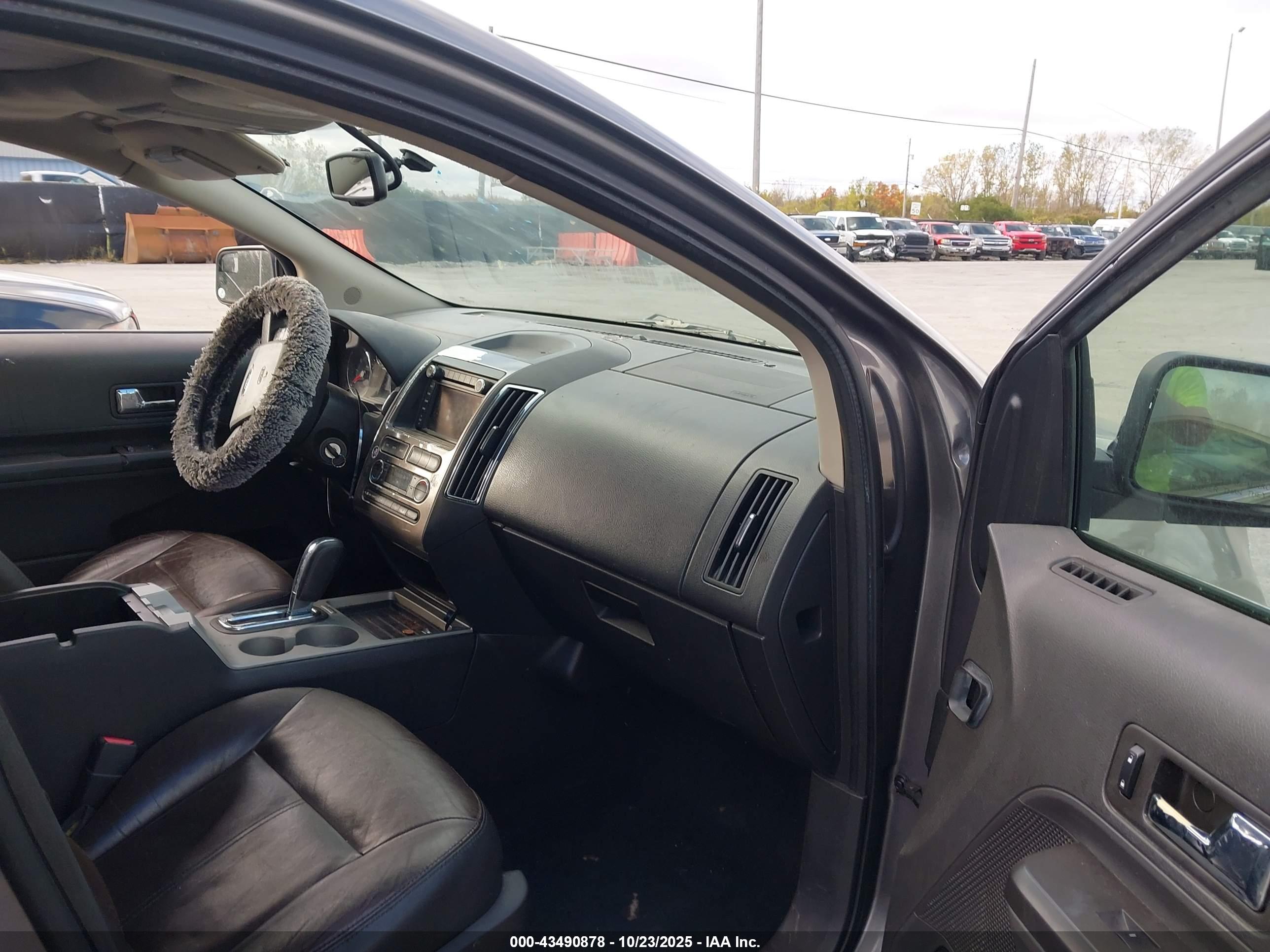 FORD EDGE image 5