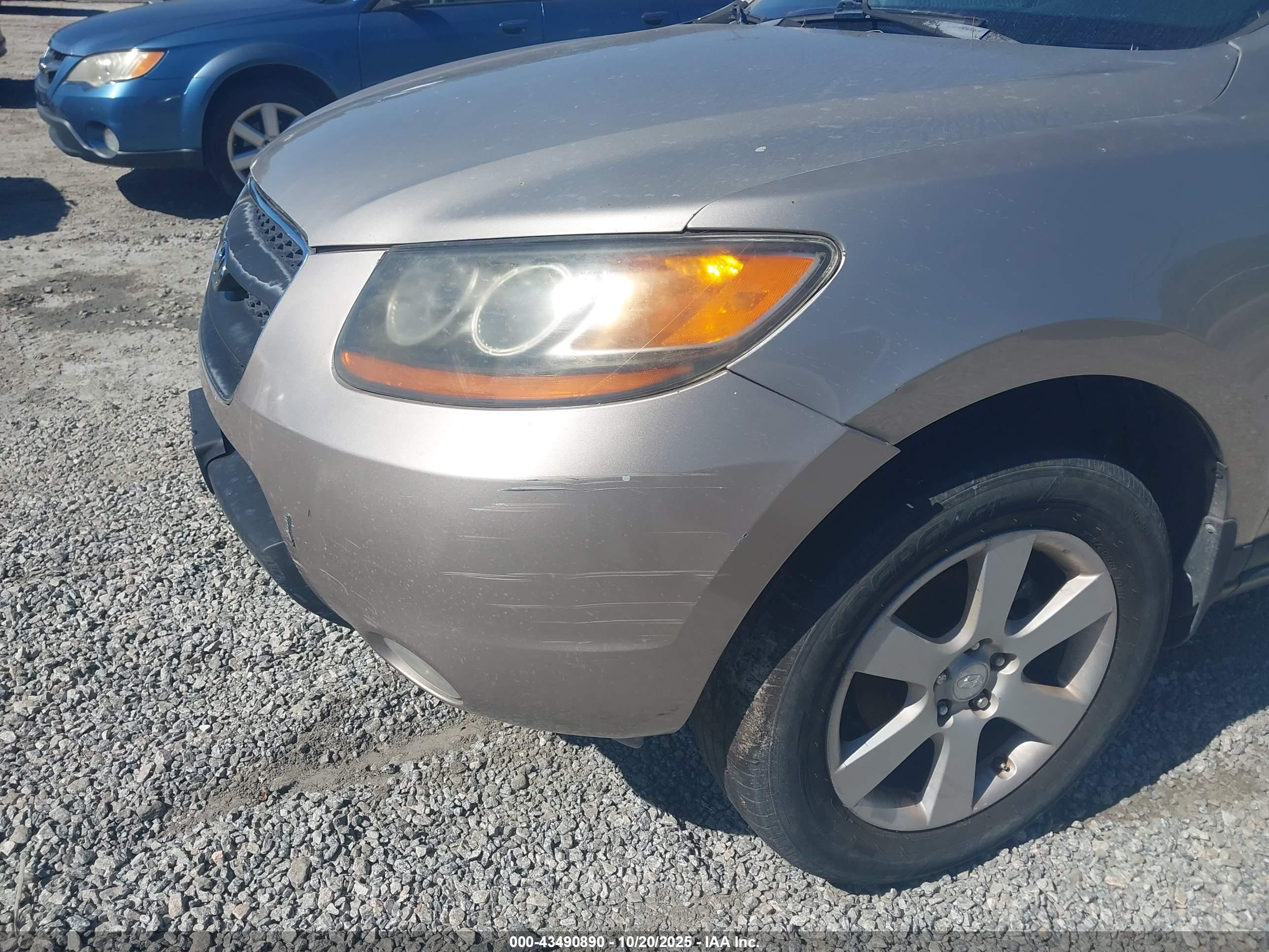 HYUNDAI SANTA image 6