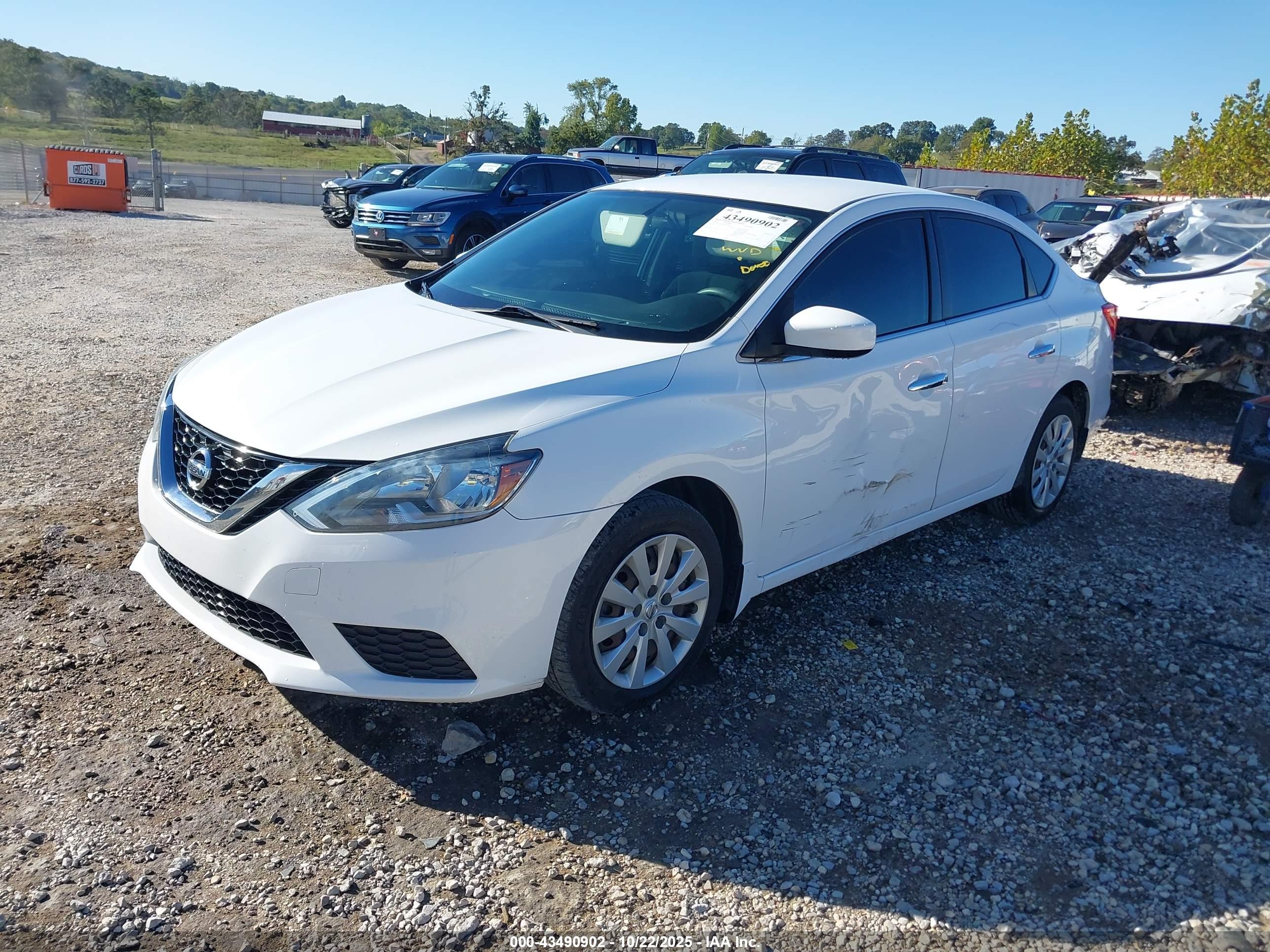 NISSAN SENTRA image 2