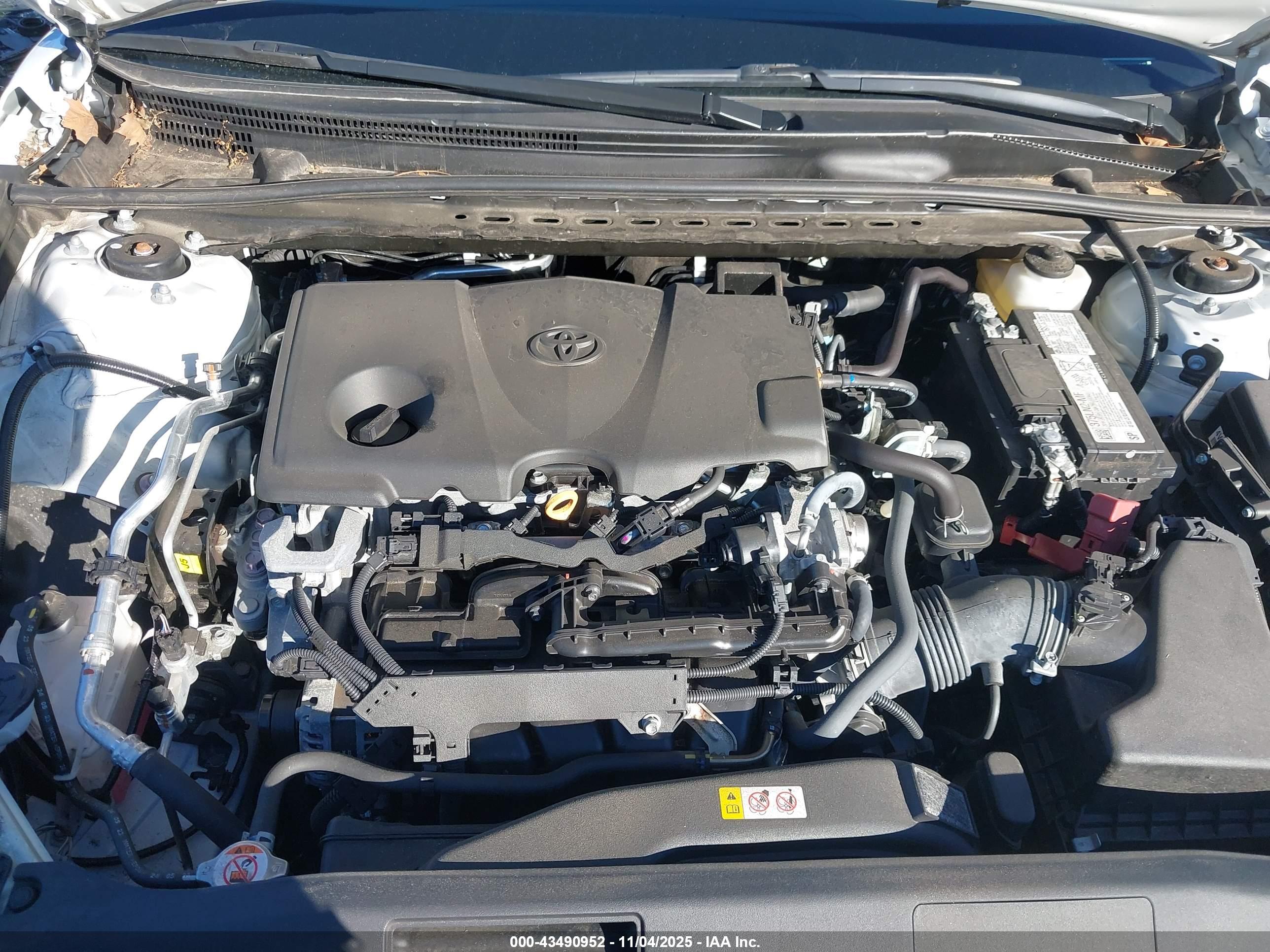 TOYOTA CAMRY image 10