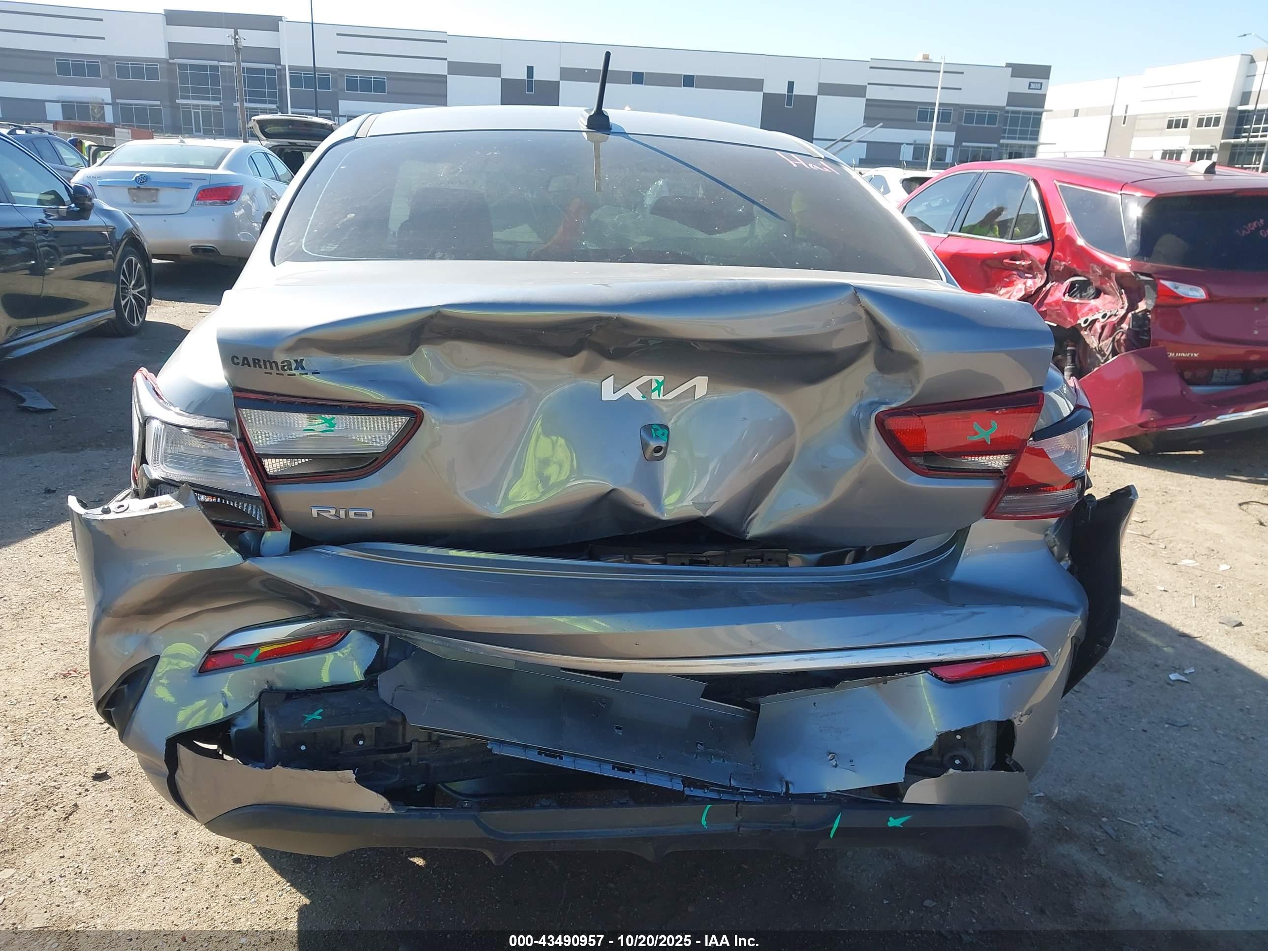 KIA RIO image 6