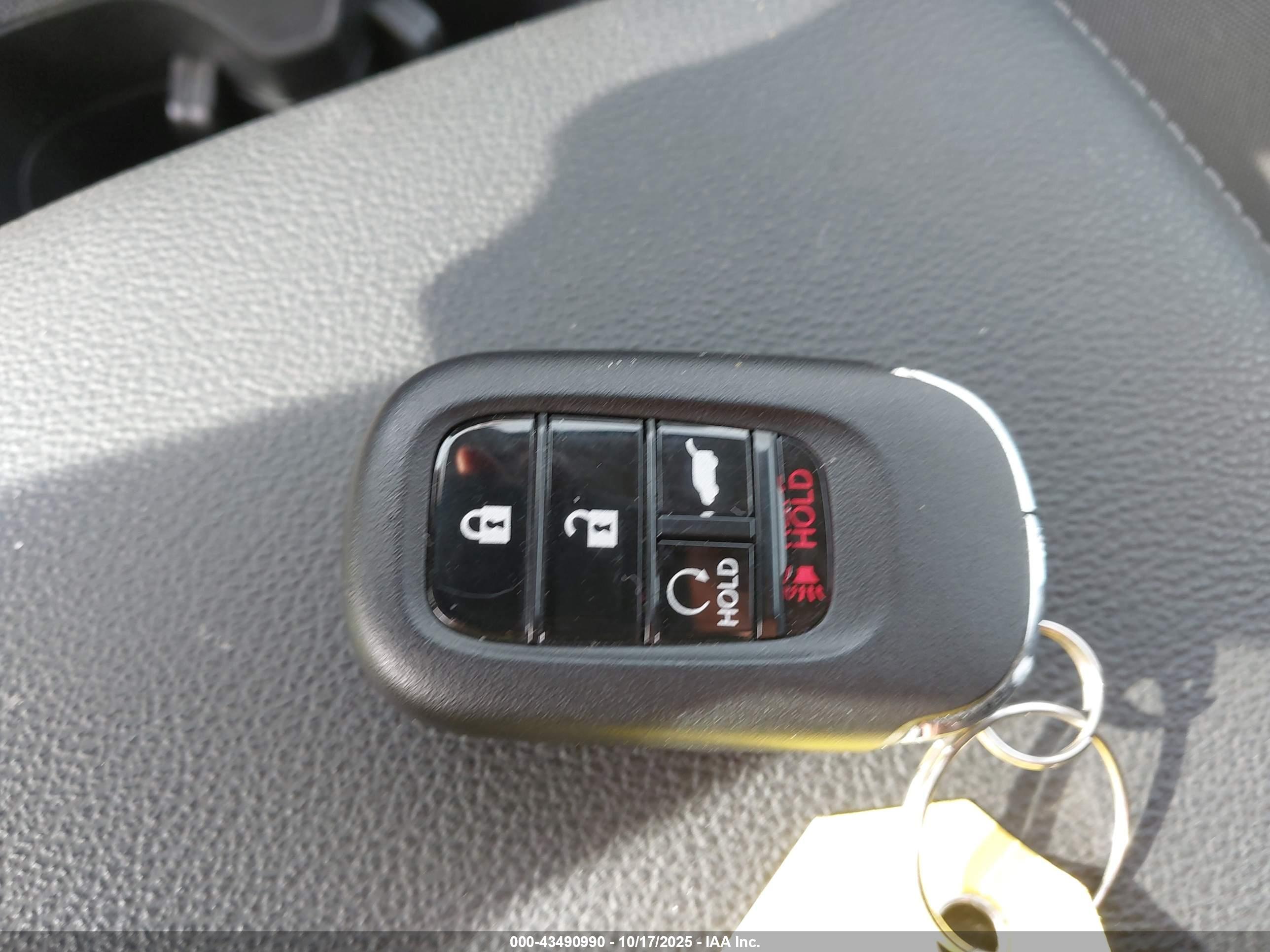 HONDA CR-V image 11