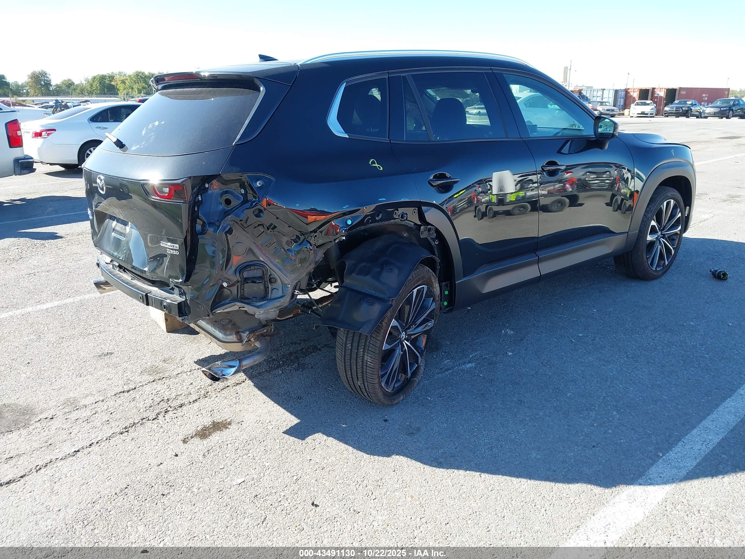 MAZDA CX-50 image 4