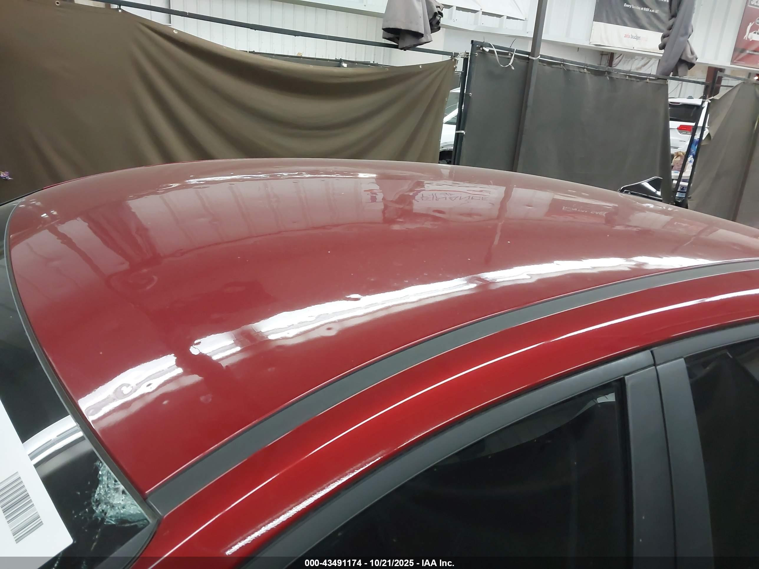 HYUNDAI ELANTRA image 6