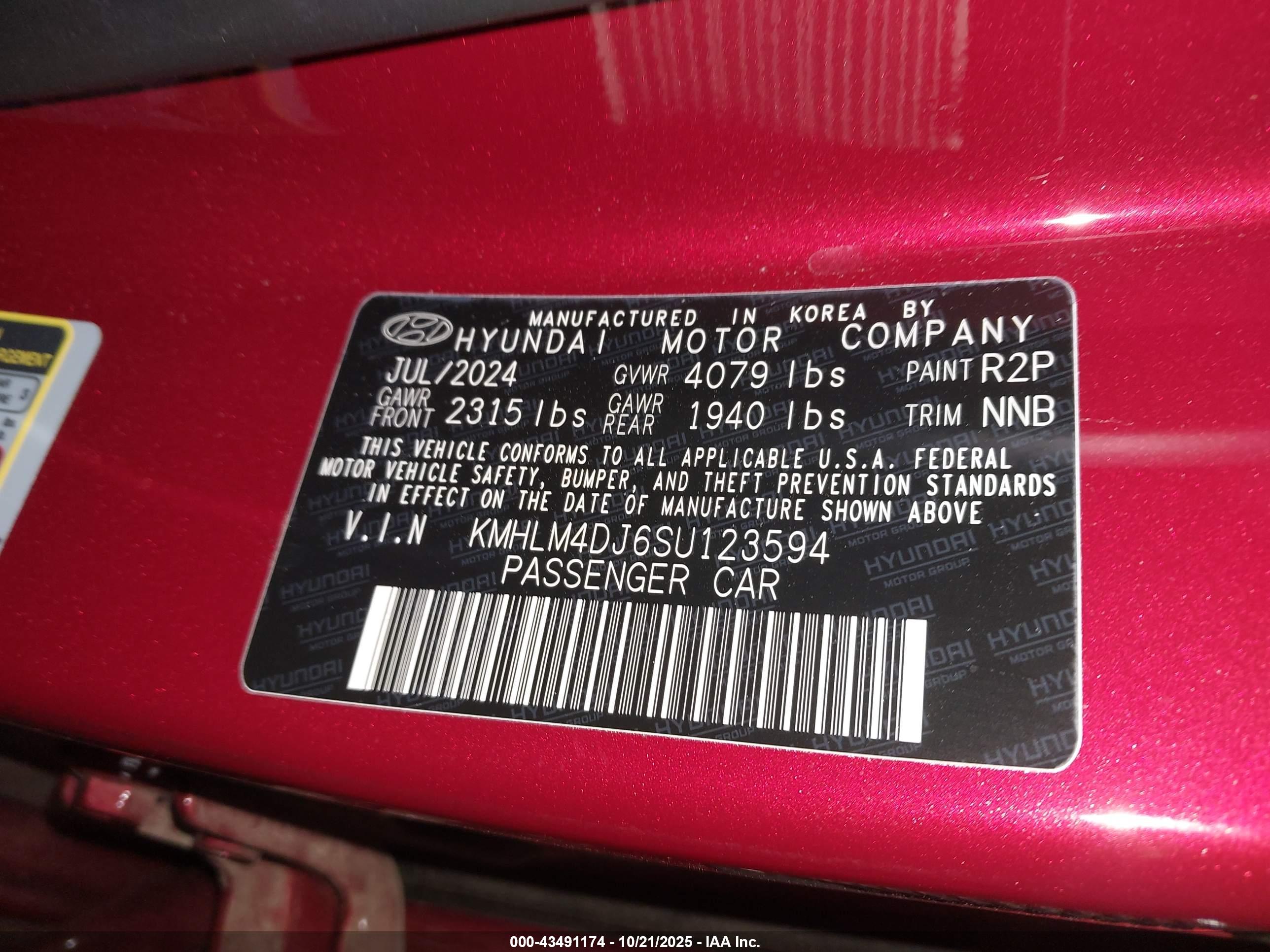 HYUNDAI ELANTRA image 9
