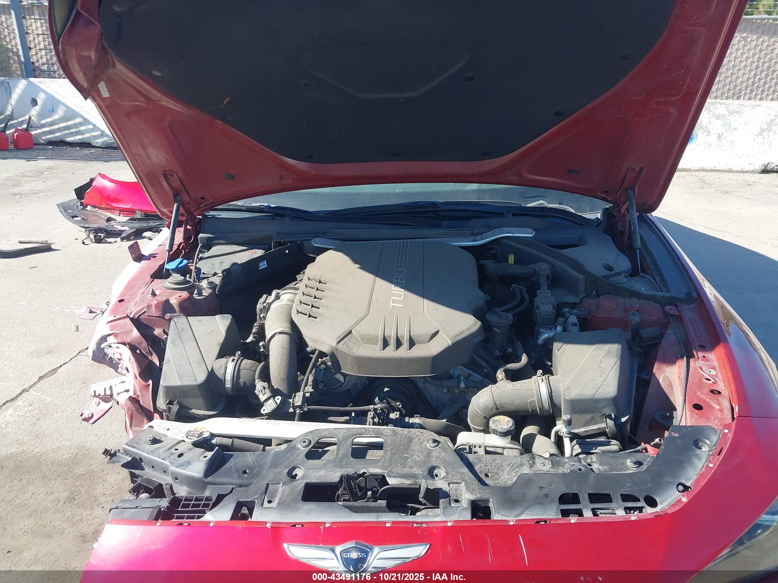 GENESIS G70 image 10
