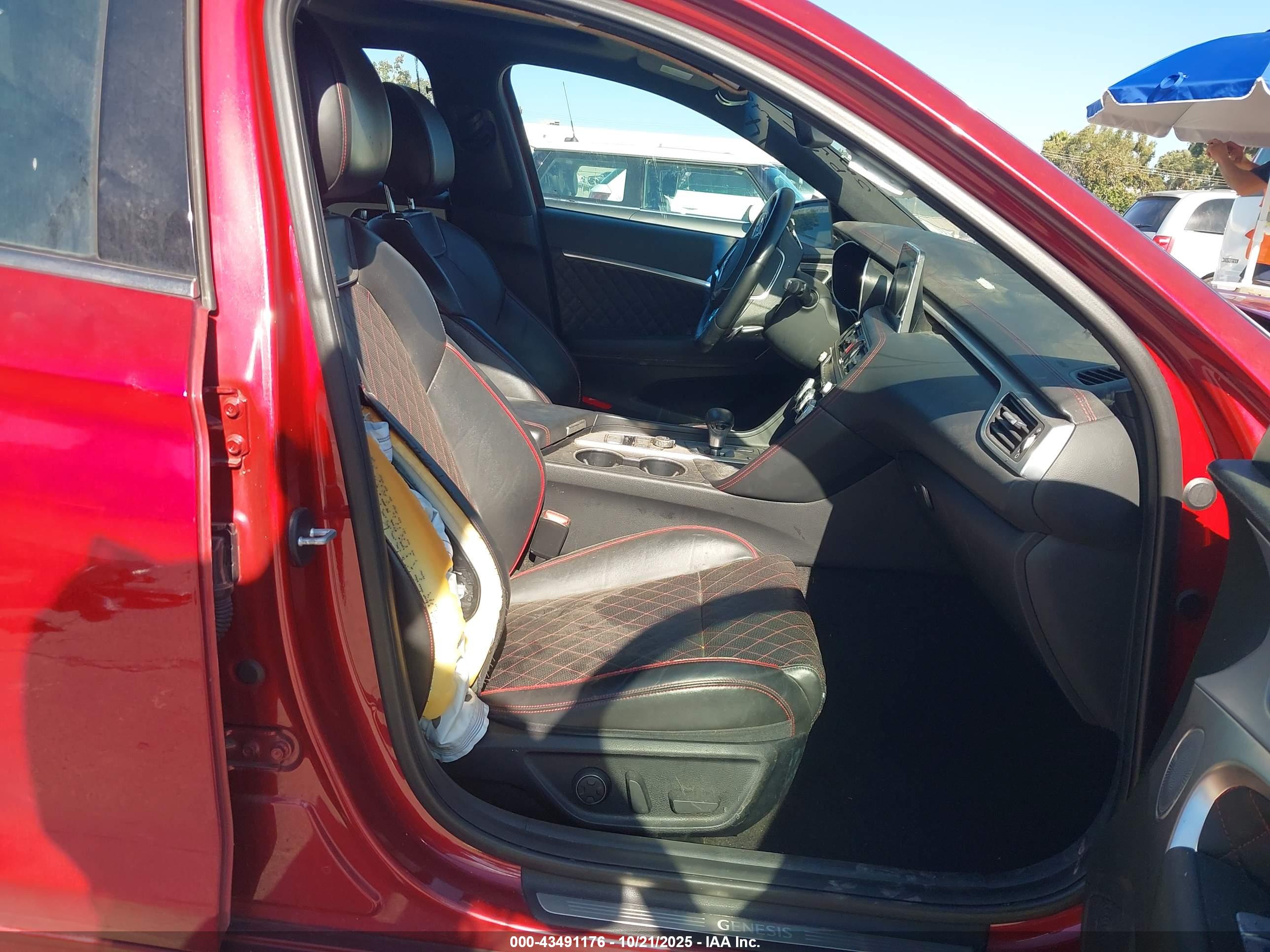 GENESIS G70 image 5