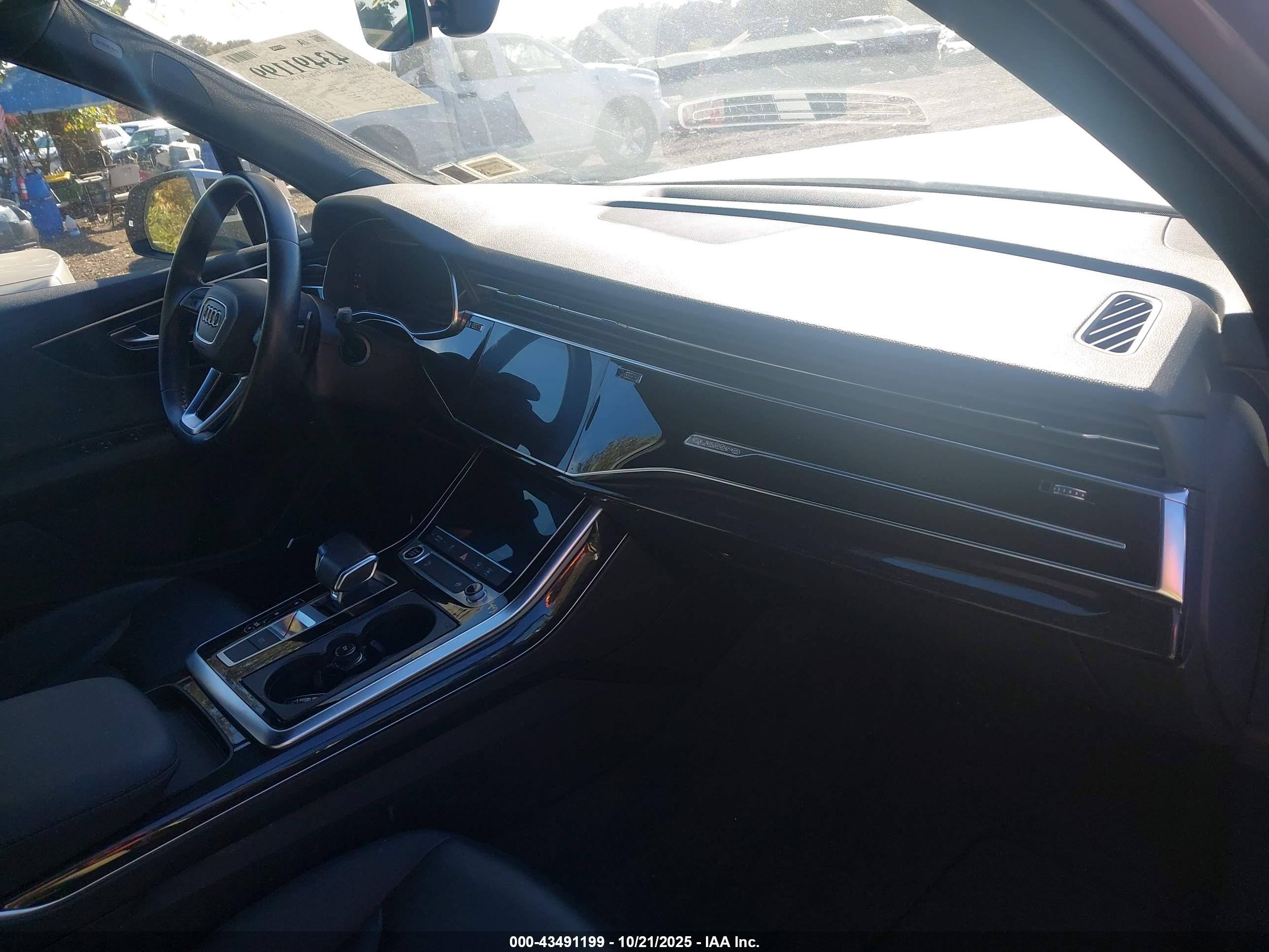 AUDI Q7 image 5