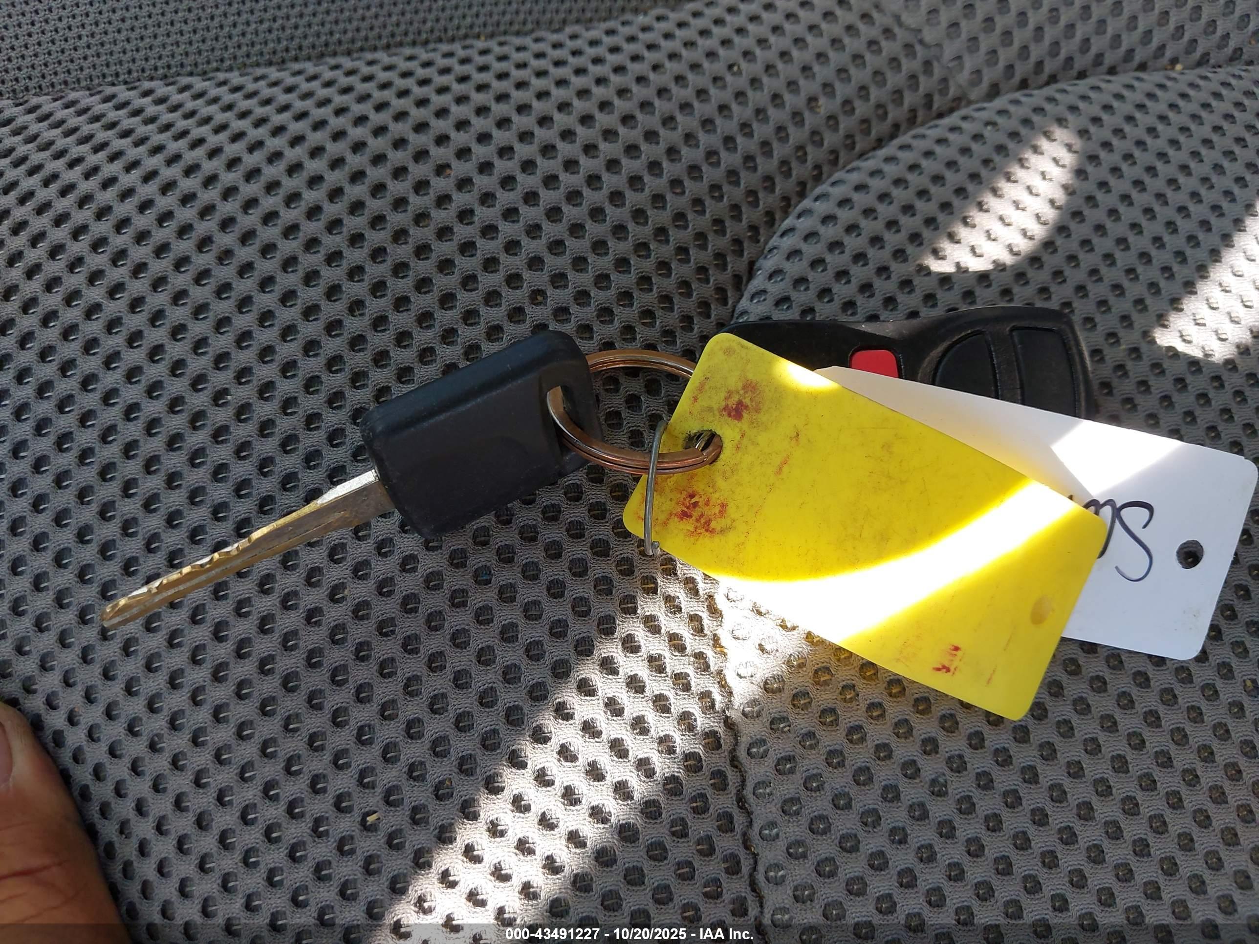 NISSAN FRONTIER image 11