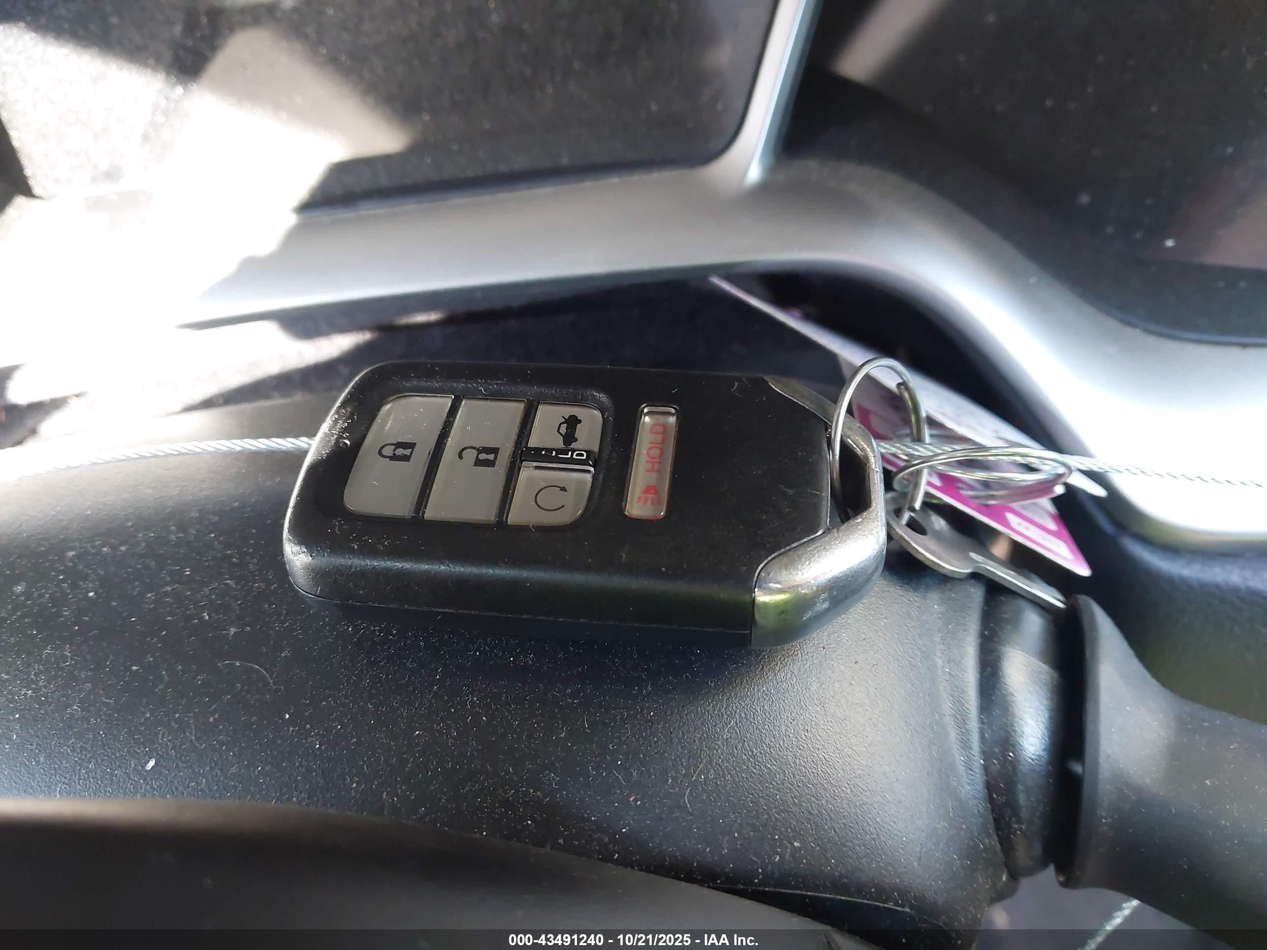 HONDA CIVIC image 11