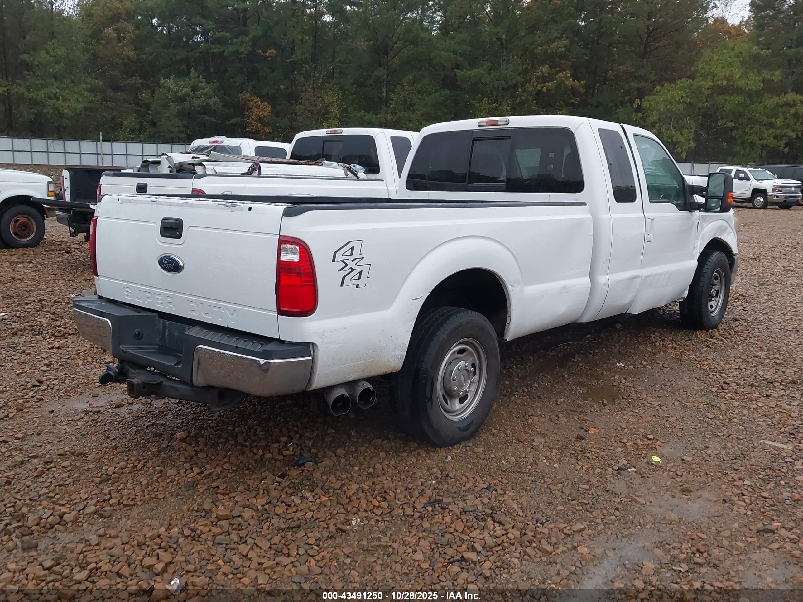 FORD F-350 image 4