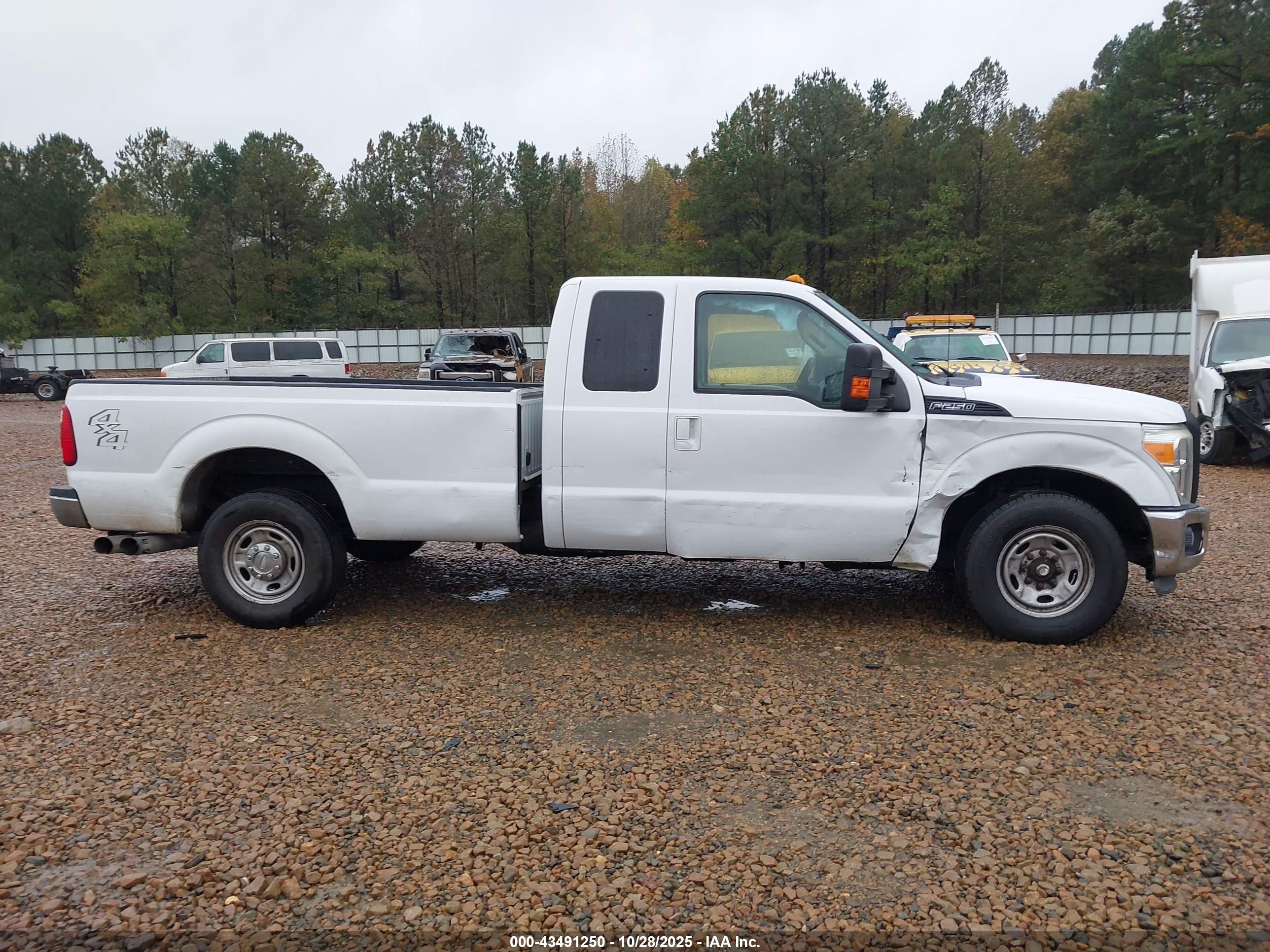 FORD F-350 image 6