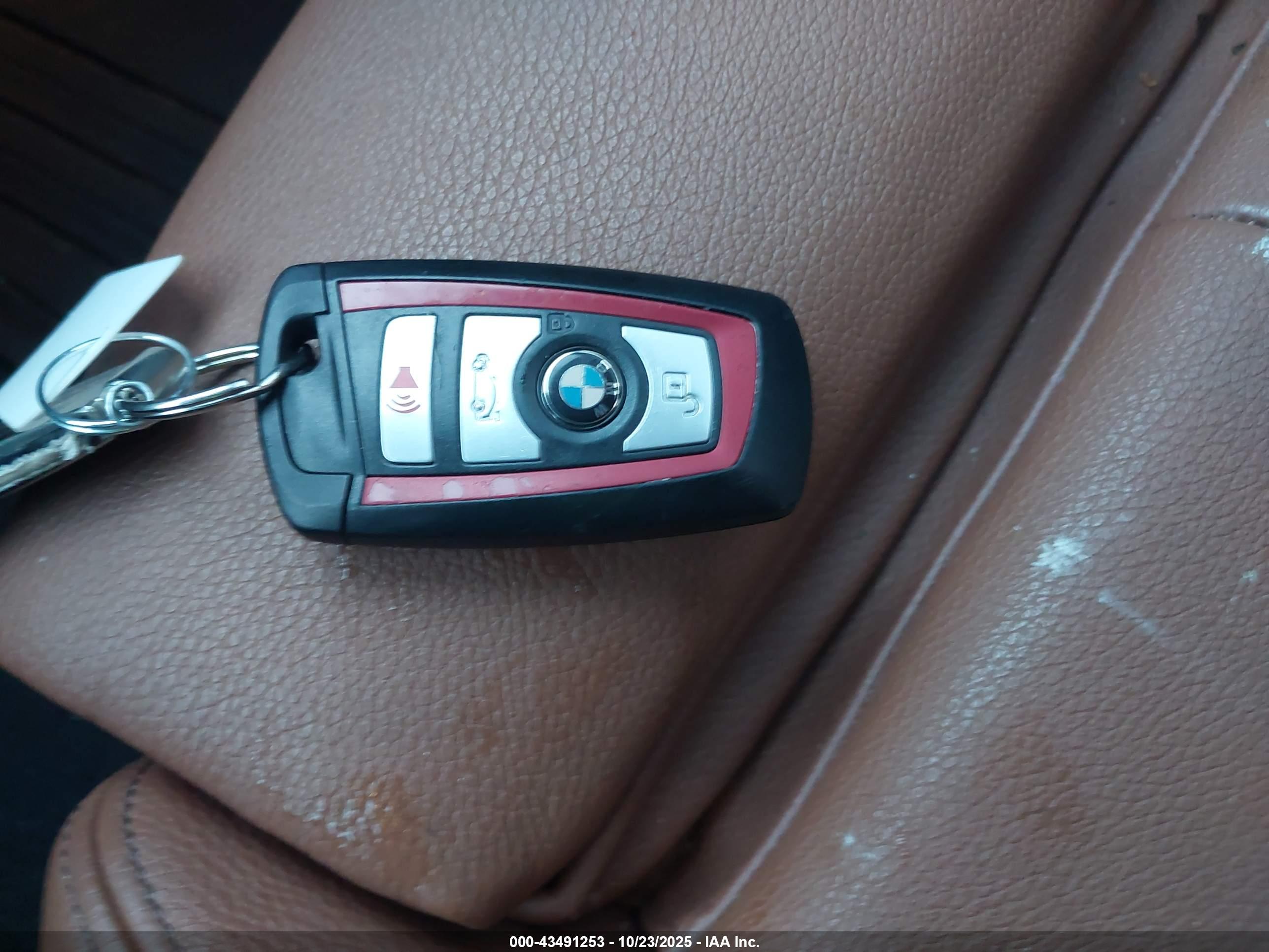 BMW 328I image 11