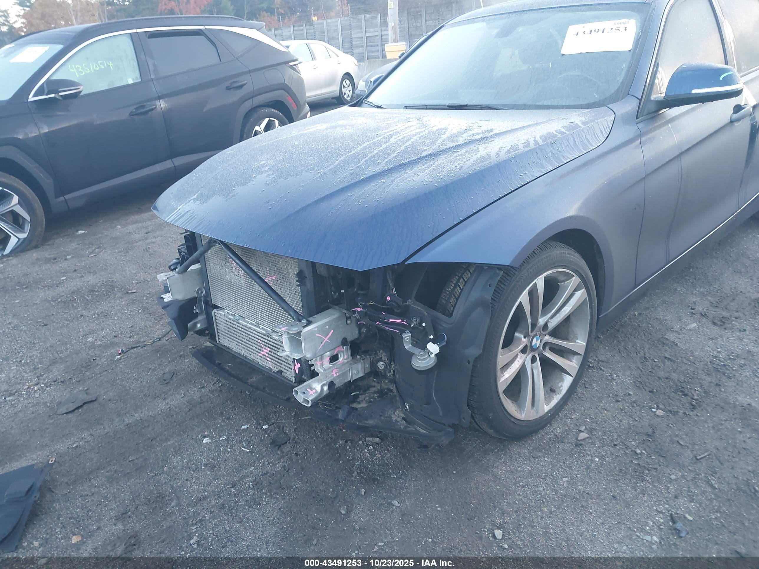 BMW 328I image 6