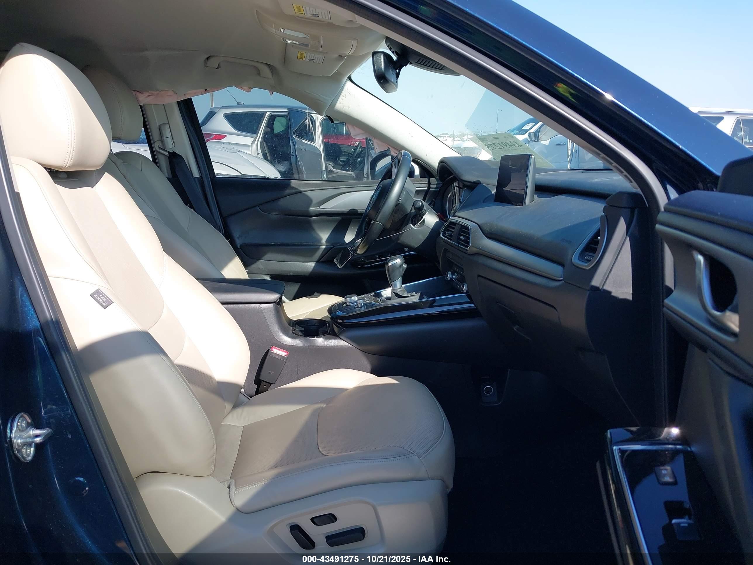 MAZDA CX-9 image 5