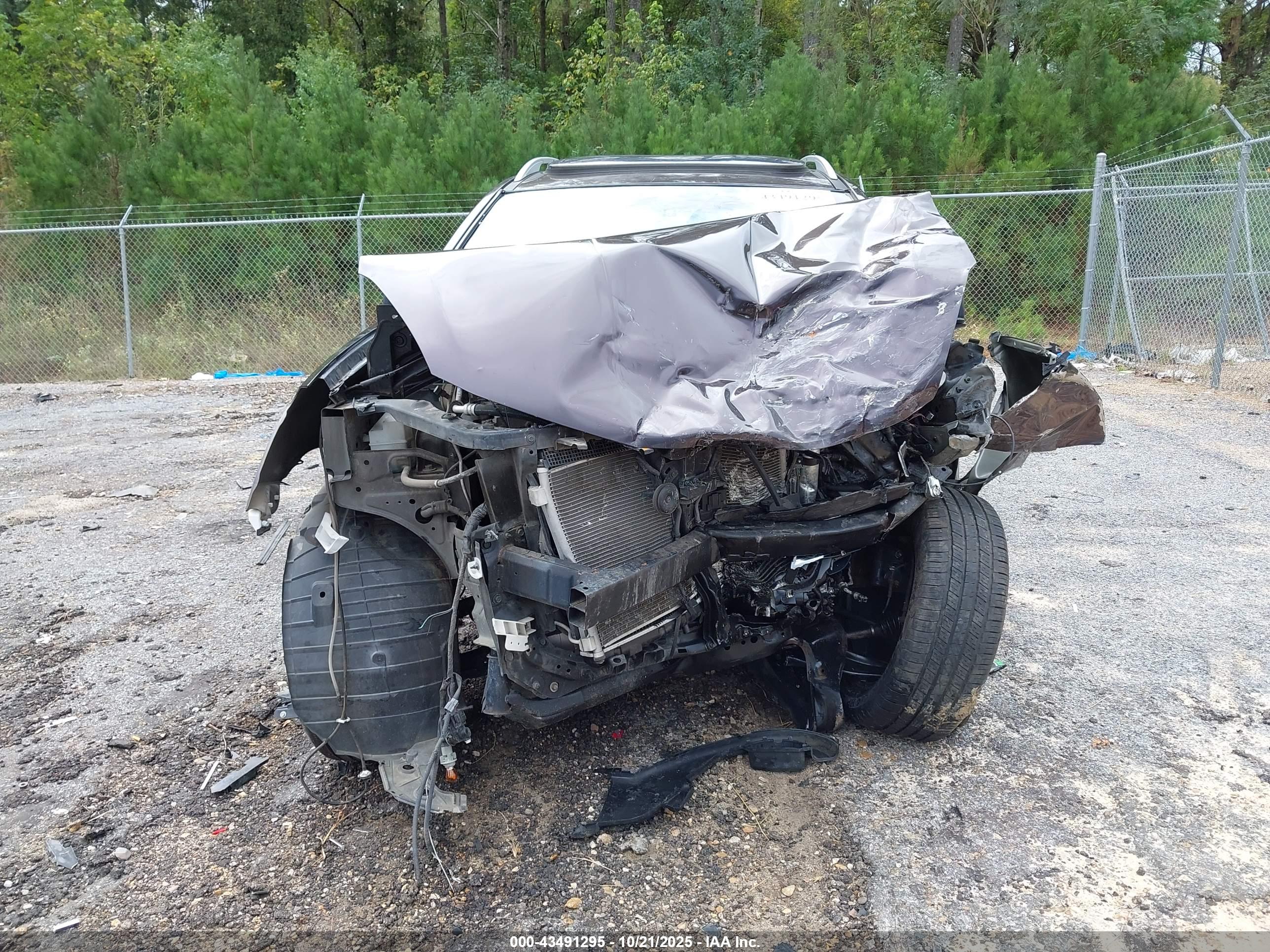 NISSAN ROGUE image 6