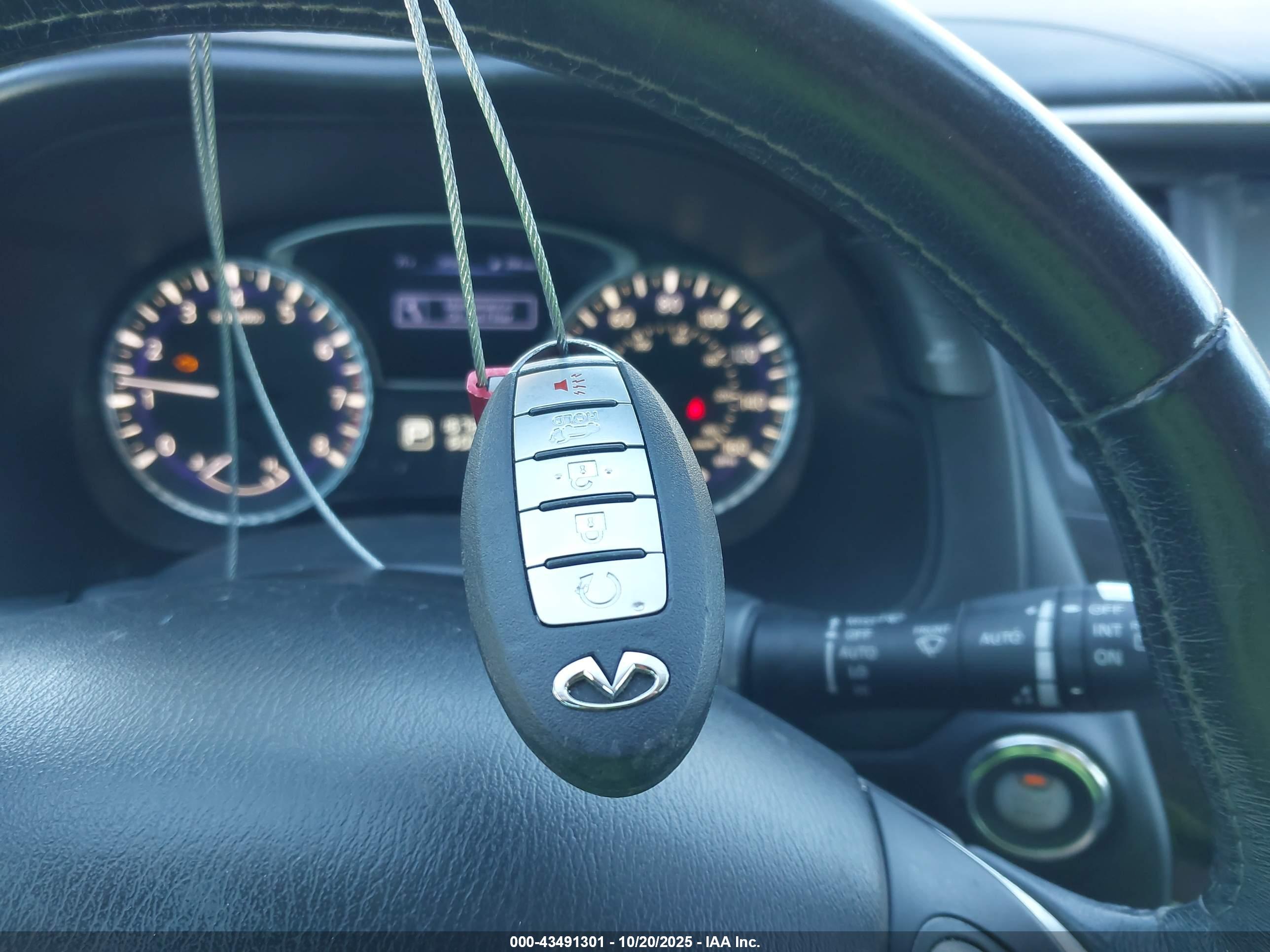 INFINITI QX60 image 11
