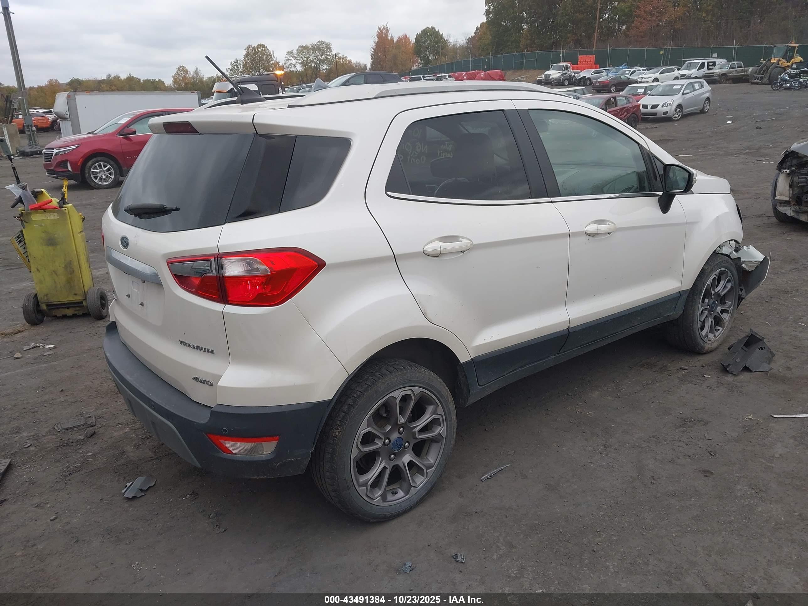 FORD ECOSPORT image 4