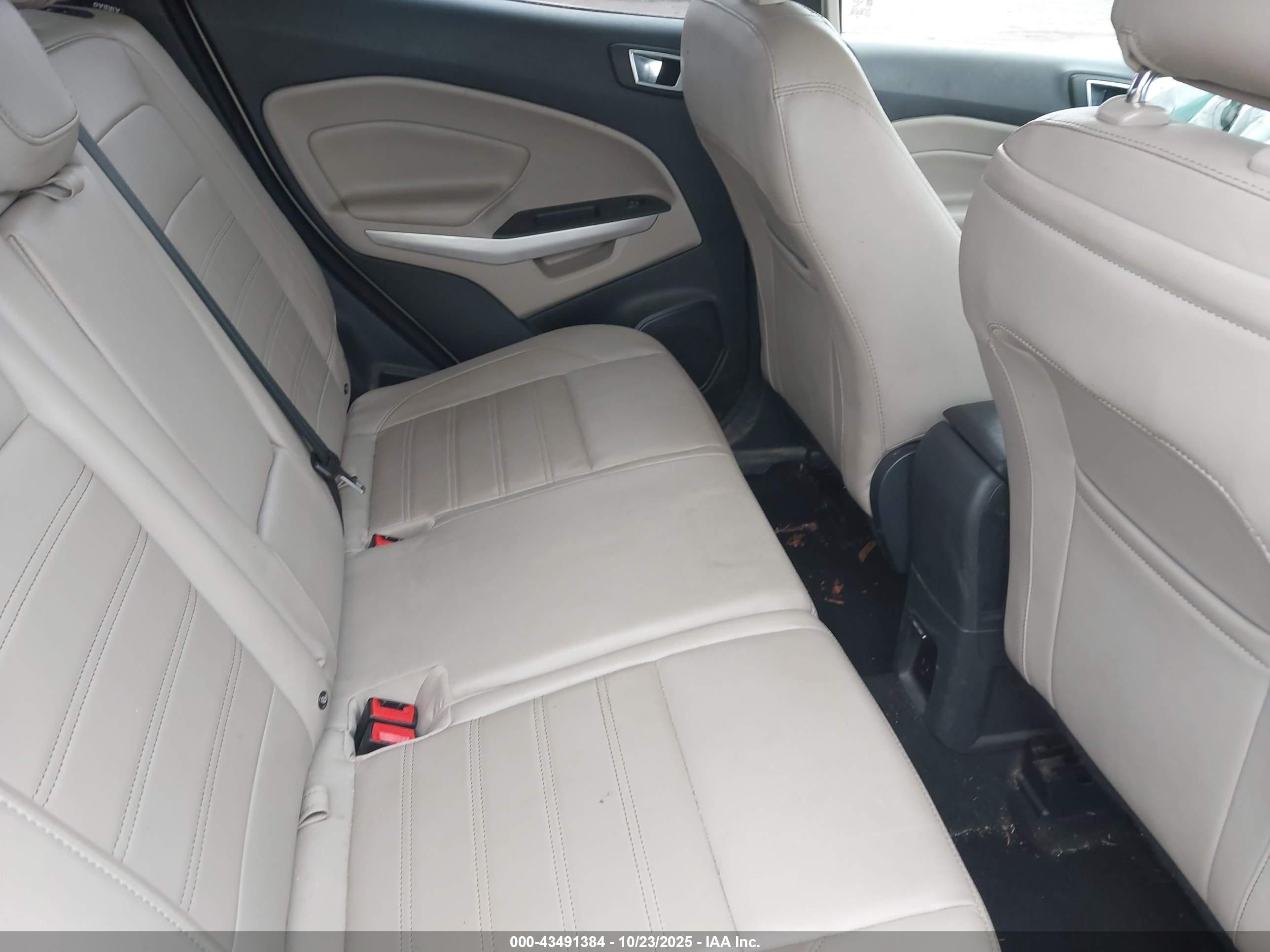 FORD ECOSPORT image 8