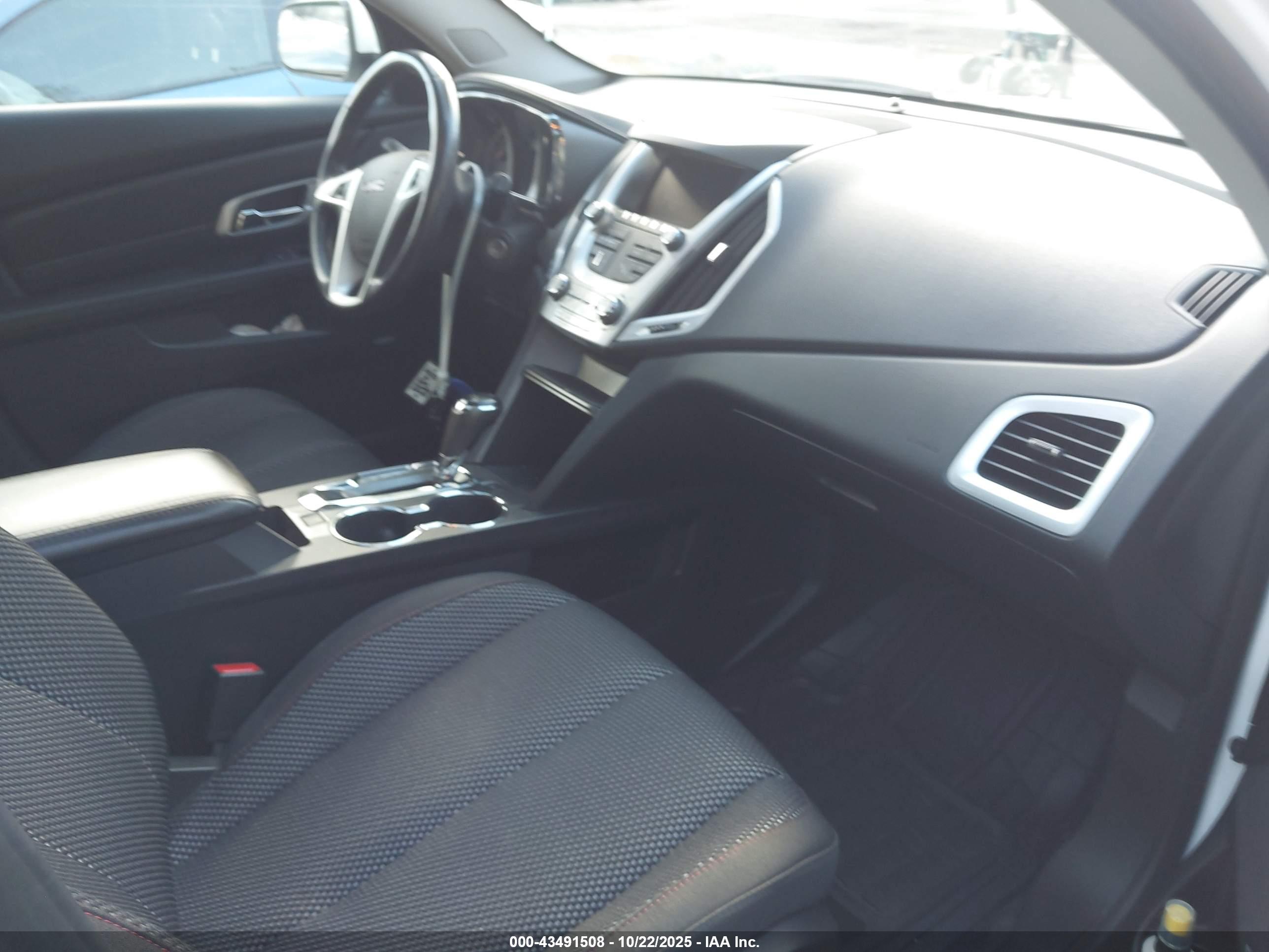 GMC TERRAIN image 5