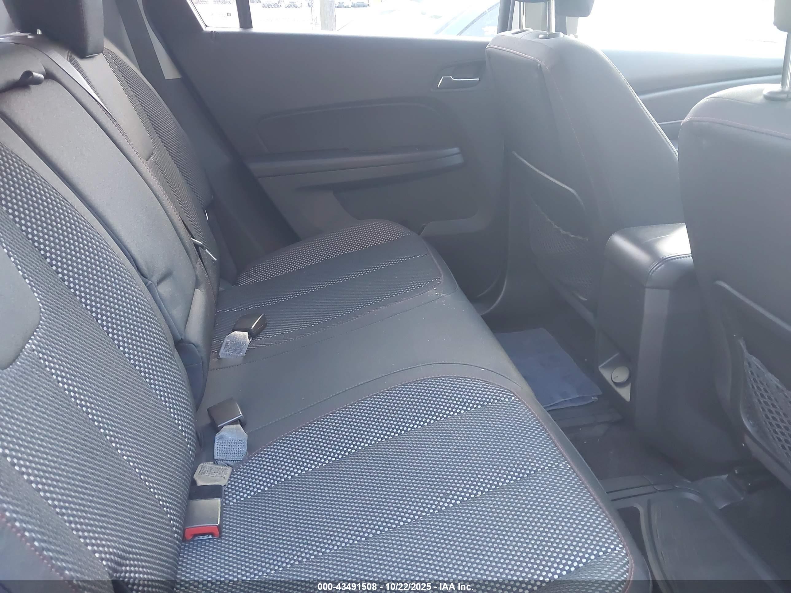 GMC TERRAIN image 8